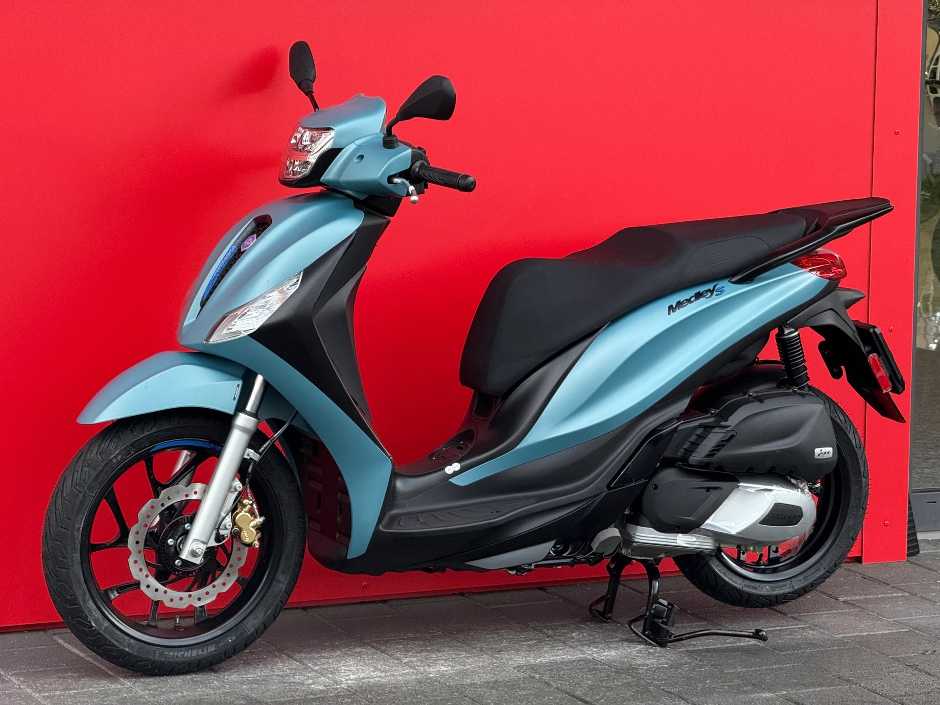 PIAGGIO Medley 125 Sport E5+-image-10
