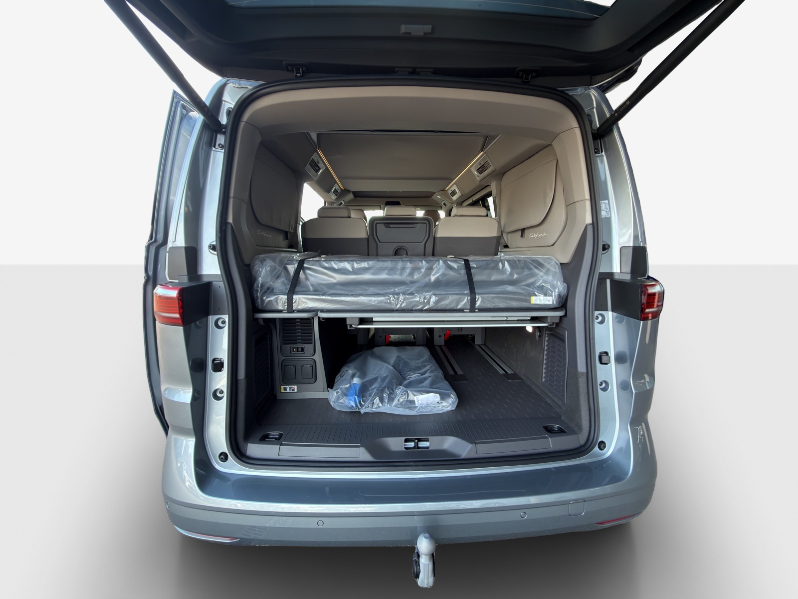 VW California 2.0 TDI Beach Tour Liberty-image-12