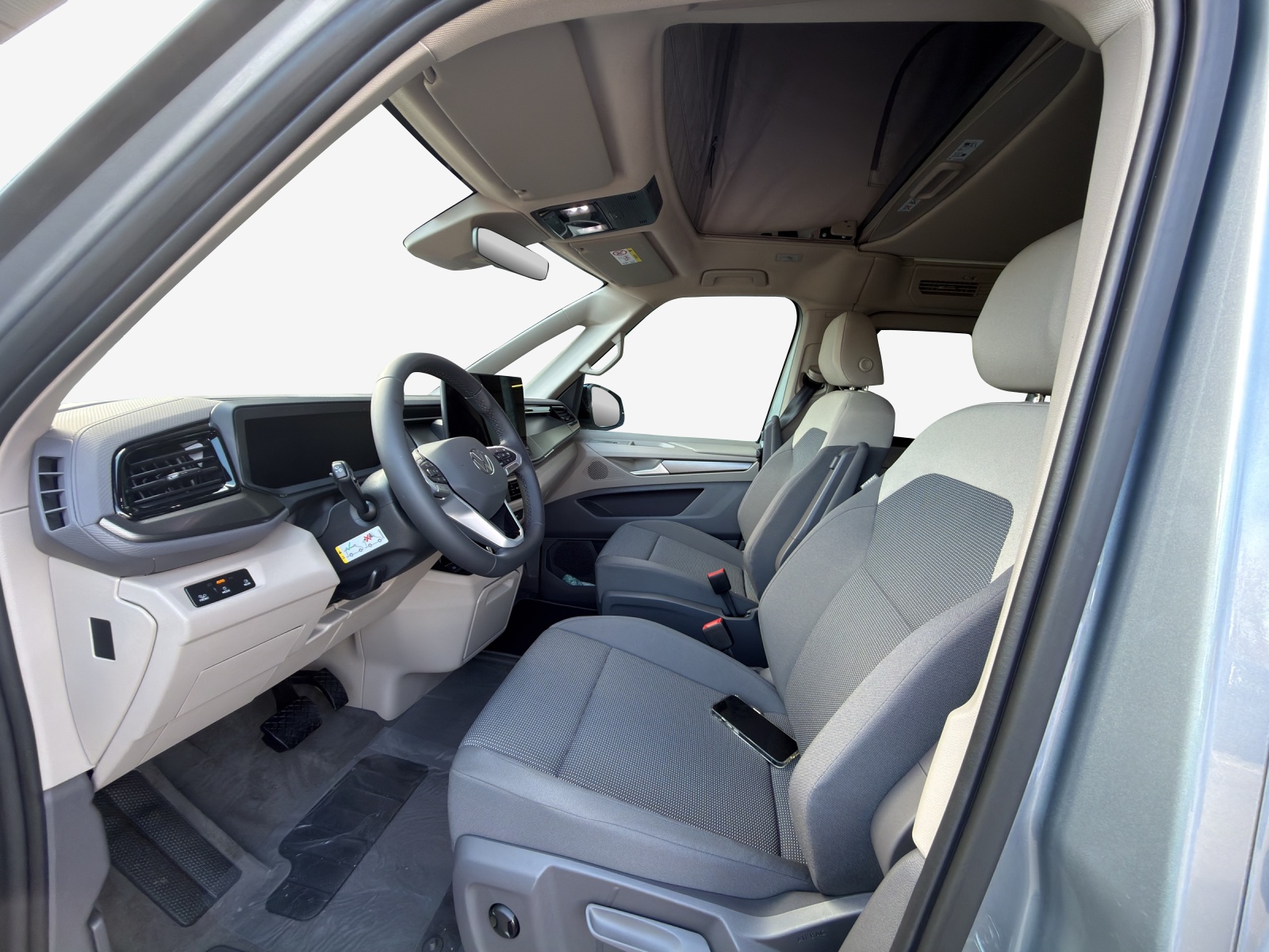 VW California 2.0 TDI Beach Tour Liberty-image-7