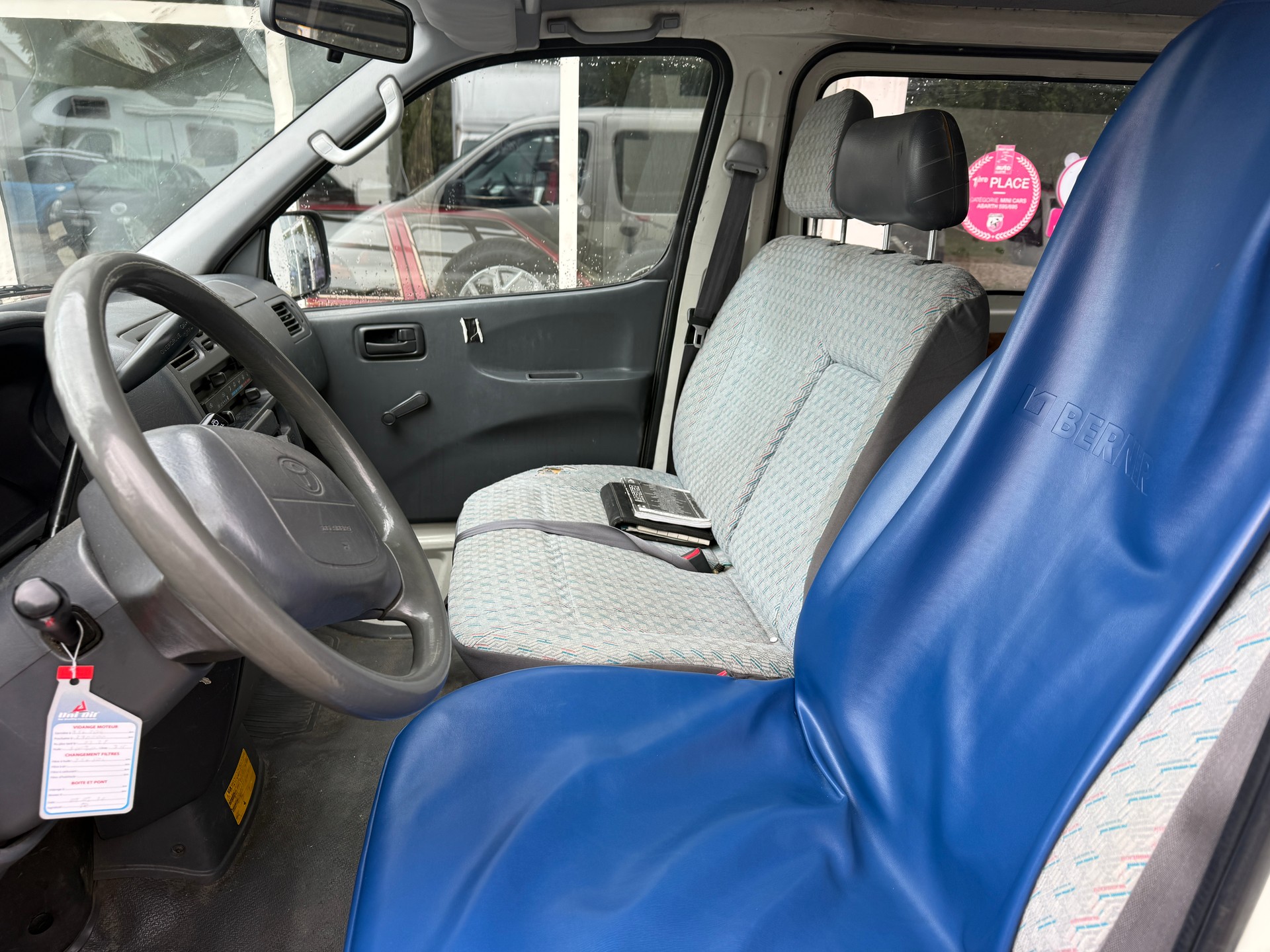 TOYOTA Hiace D-4D A/T-image-16
