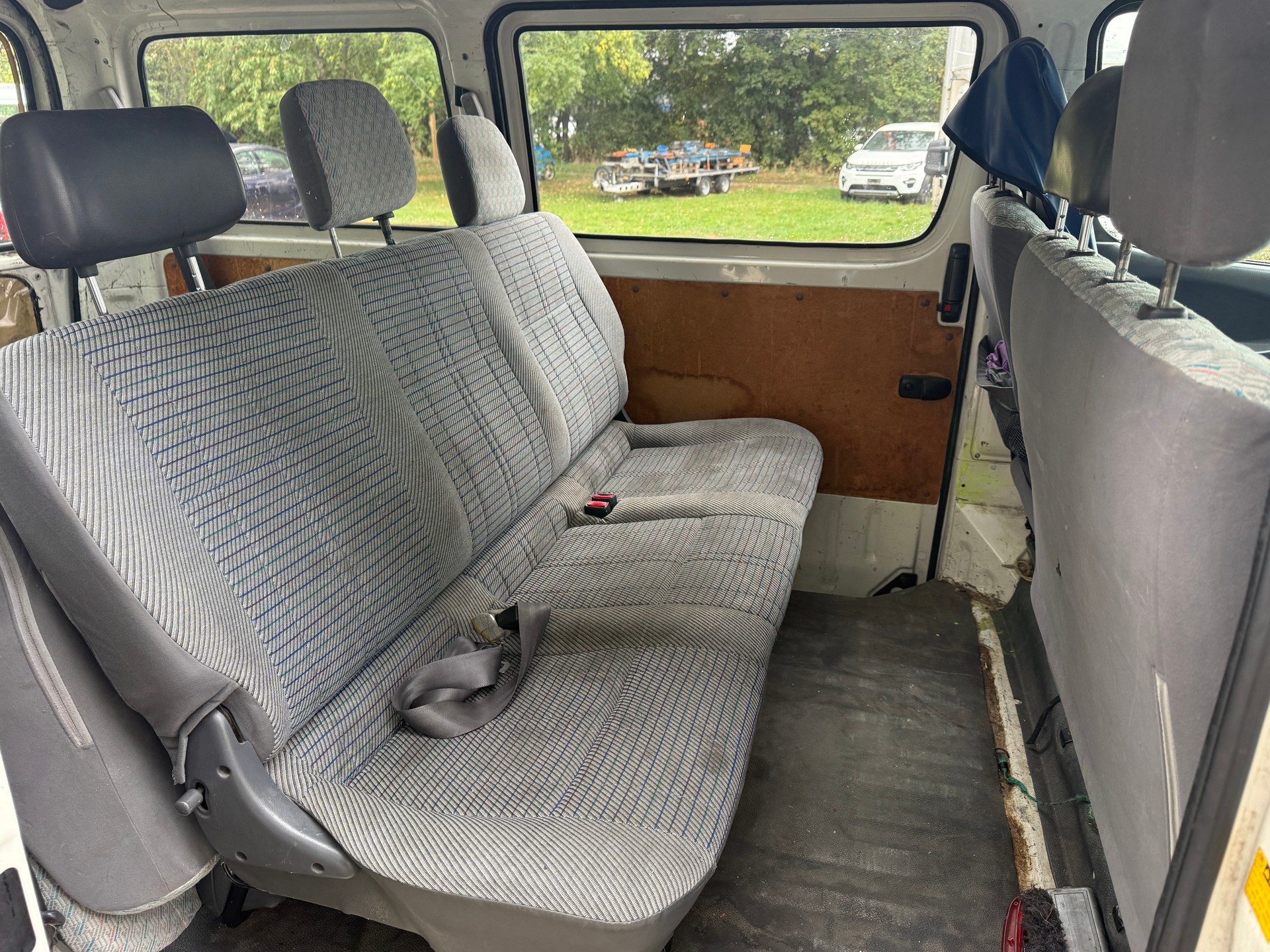 TOYOTA Hiace D-4D A/T-image-13