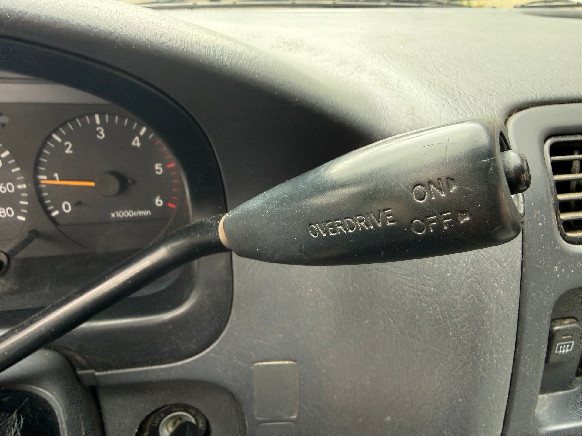 TOYOTA Hiace D-4D A/T-image-19
