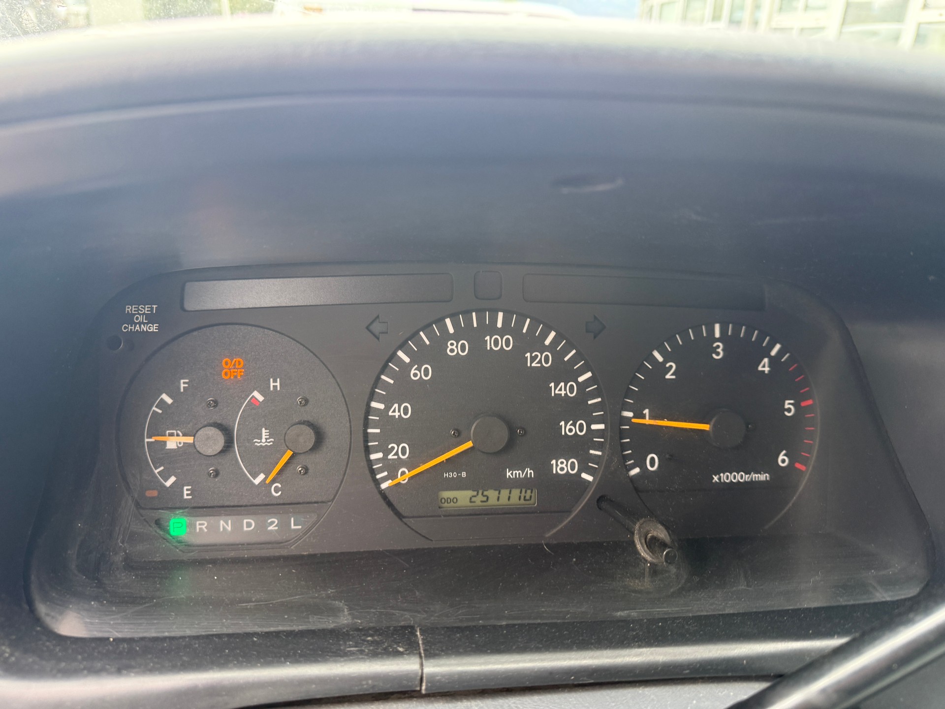 TOYOTA Hiace D-4D A/T-image-15