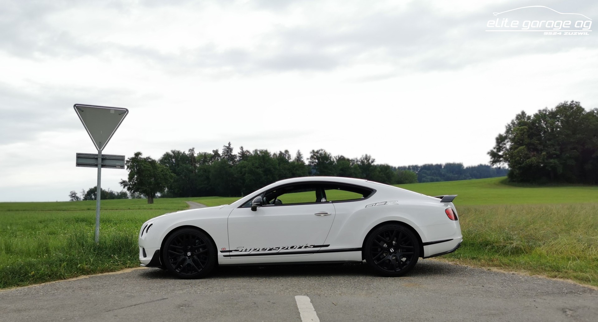 BENTLEY Continental GT3-R Supersports-image-4