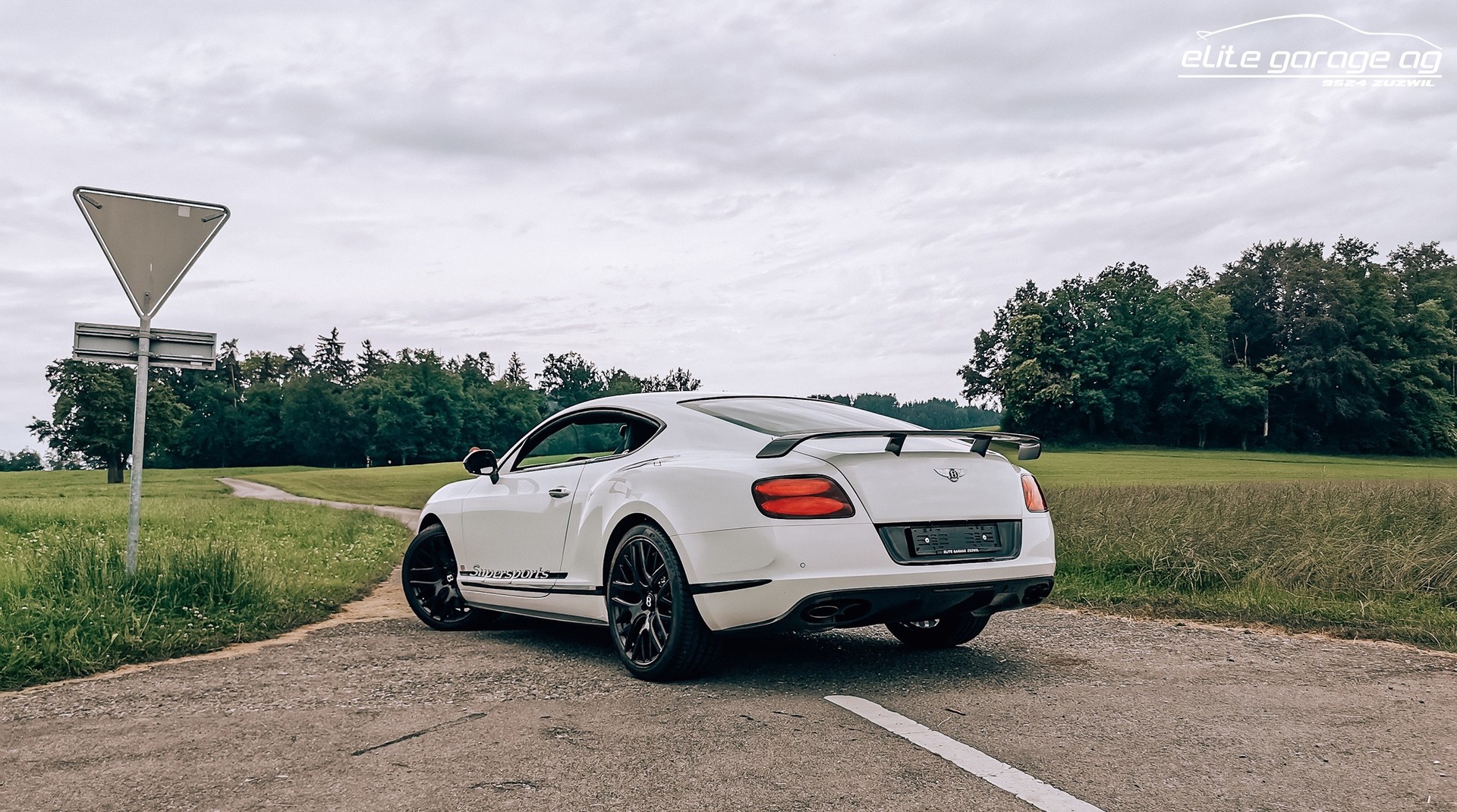 BENTLEY Continental GT3-R Supersports-image-7
