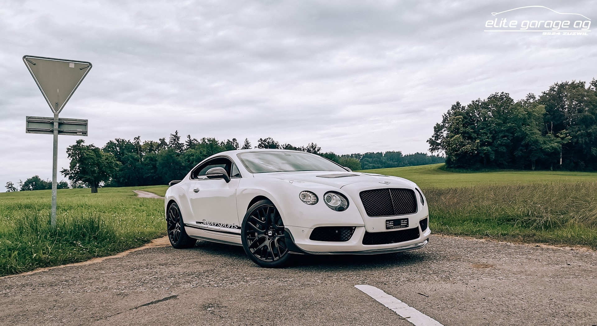 BENTLEY Continental GT3-R Supersports-image-1