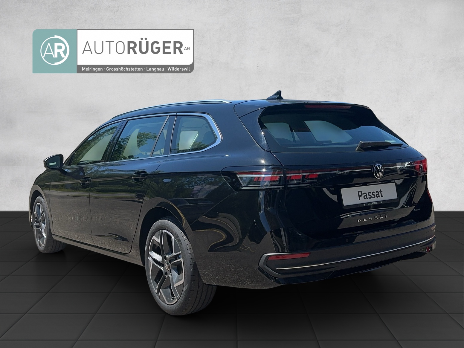 VW Passat Variant 2.0 TDI evo Business 4 Motion DSG-image-3