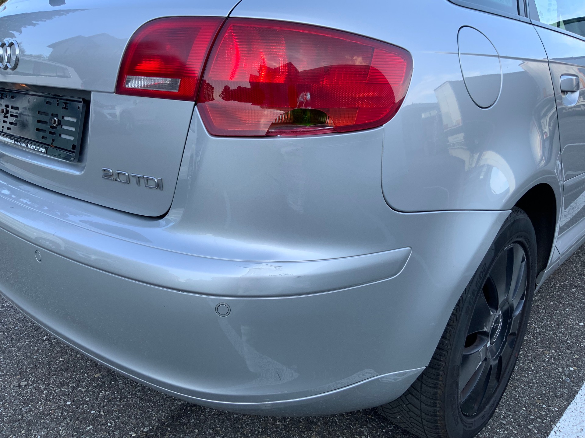 AUDI A3 Sportback 2.0 TDI Ambition-image-4