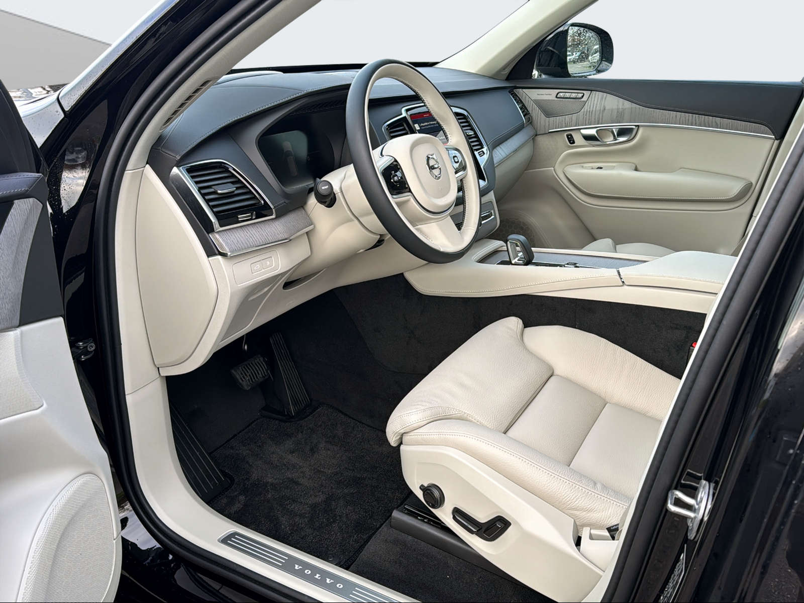 VOLVO XC90 2.0 T8 TE XCENTRIC 7P. eAWD-image-9