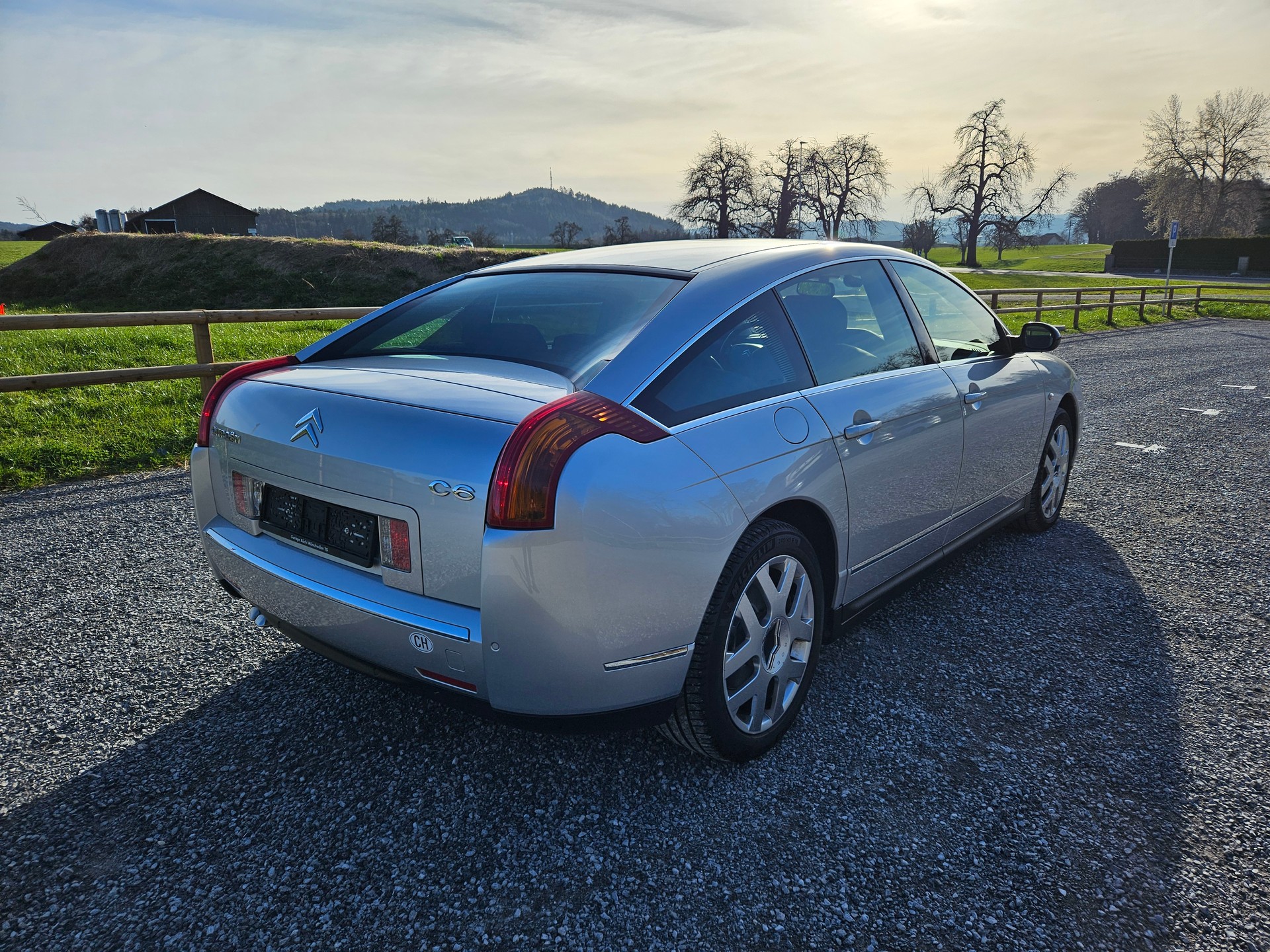 CITROEN C6 Sedan 3.0i V6 Exclusive Automatic-image-3
