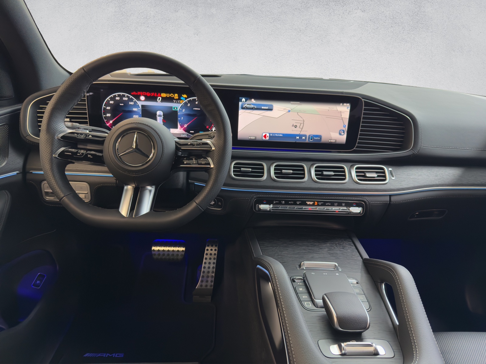 MERCEDES-BENZ GLE 450 AMG Line 4Matic-image-13