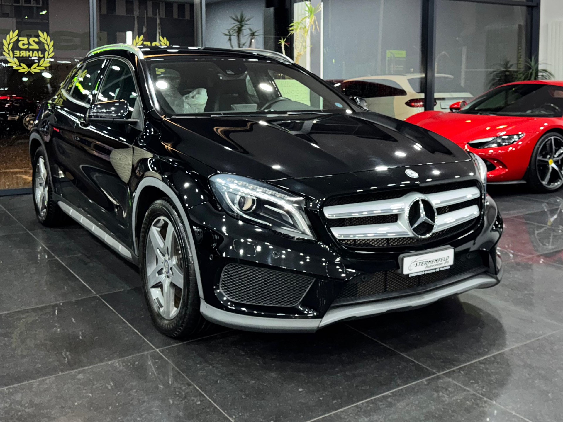 MERCEDES-BENZ GLA 250 AMG Line 7G-DCT-image-1