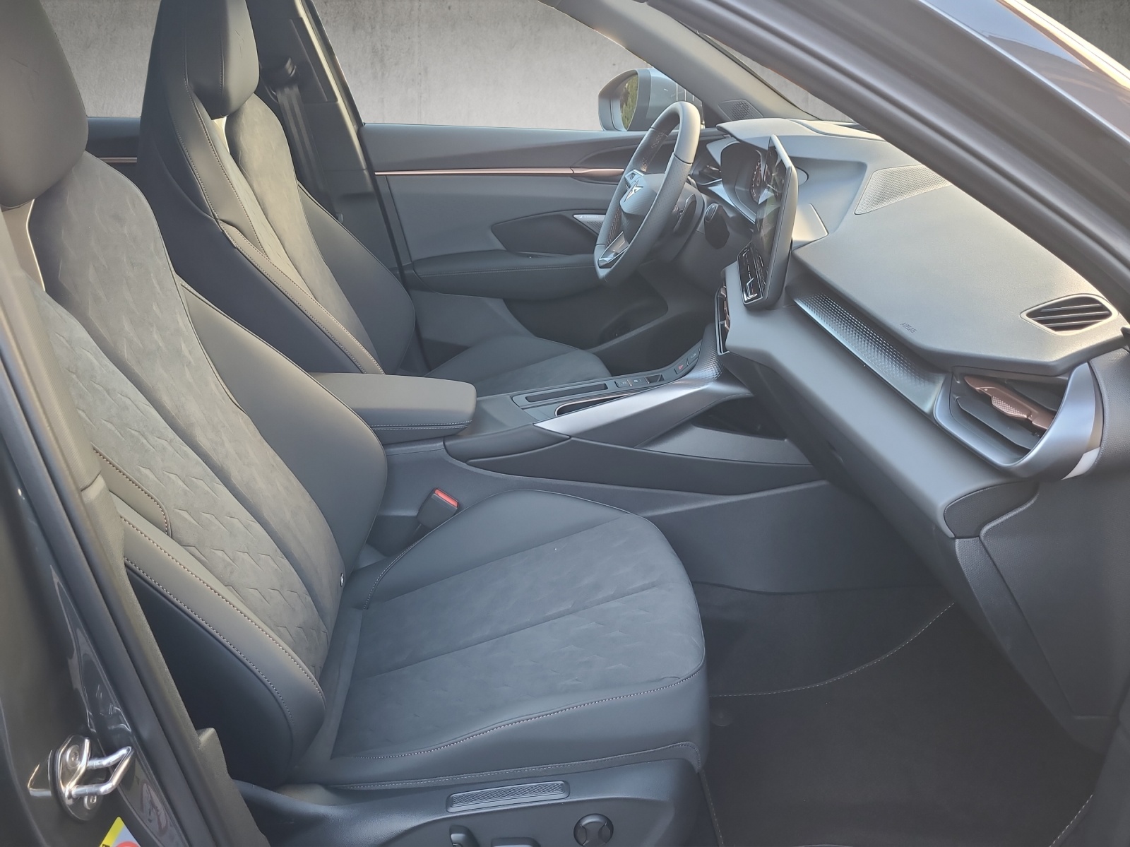 CUPRA Terramar 2.0 TSI VZ 4Drive DSG-image-12