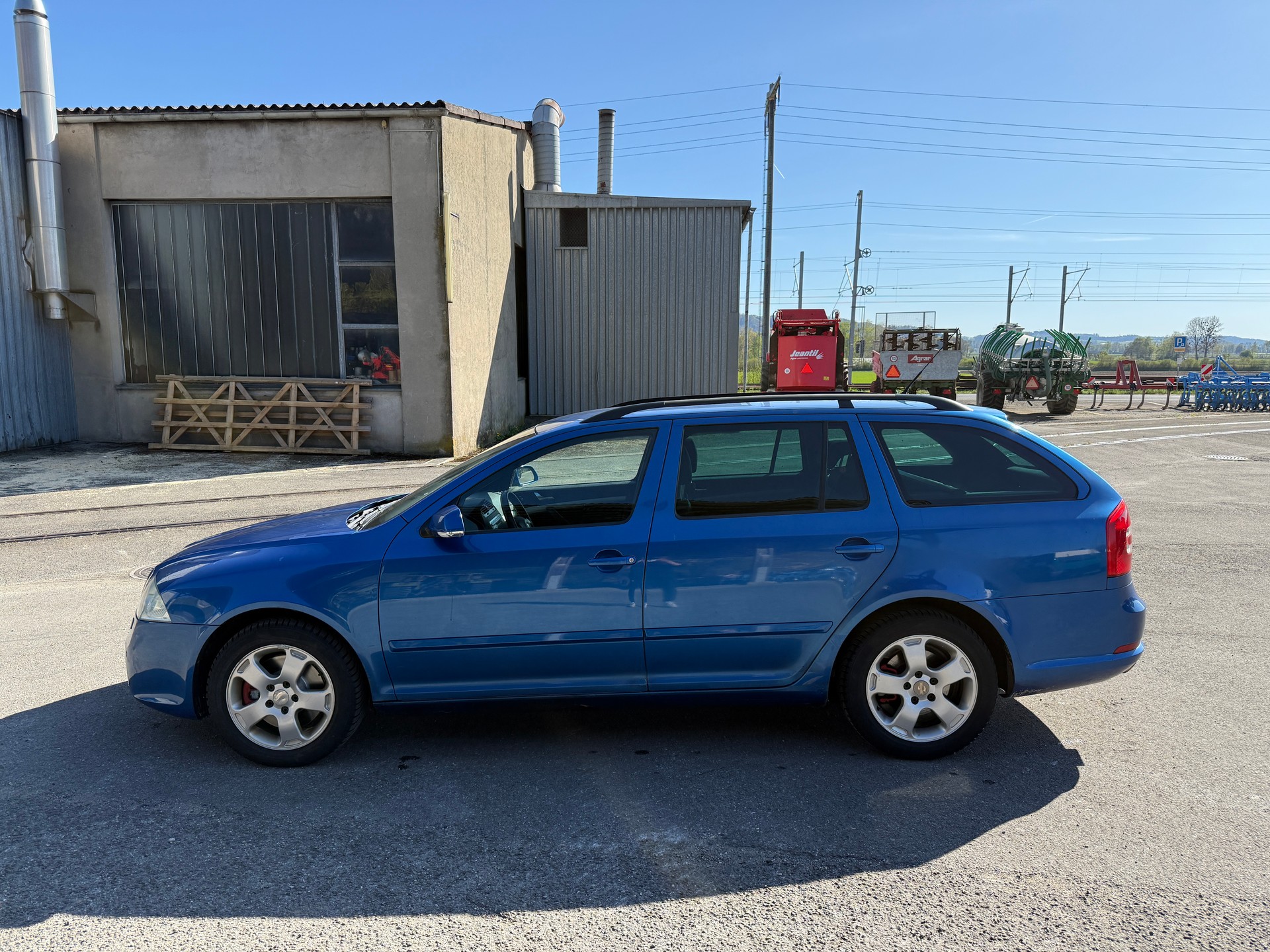 SKODA Octavia 2.0 TFSI RS-image-2