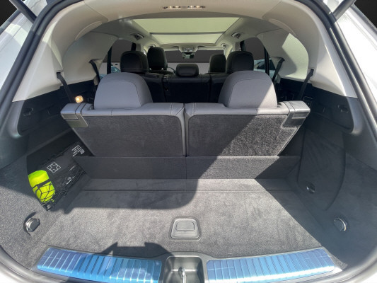MERCEDES-BENZ GLE 300 d 4Matic-image-10