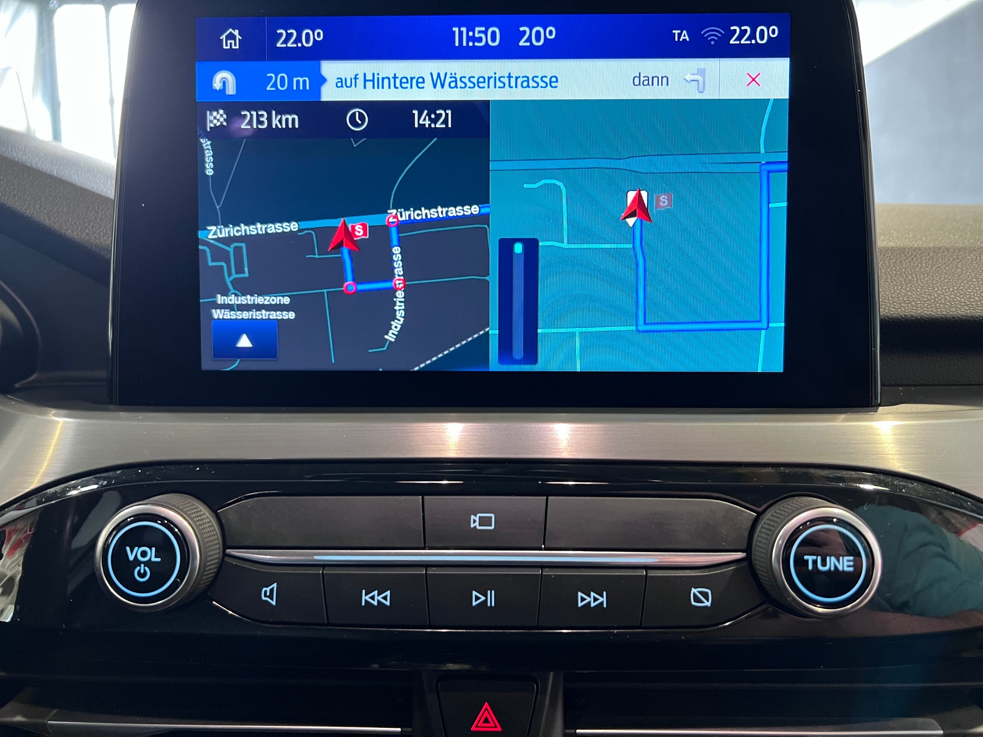FORD Kuga 2.0 TDCi EcoBlue ST-Line X 4WD-image-17