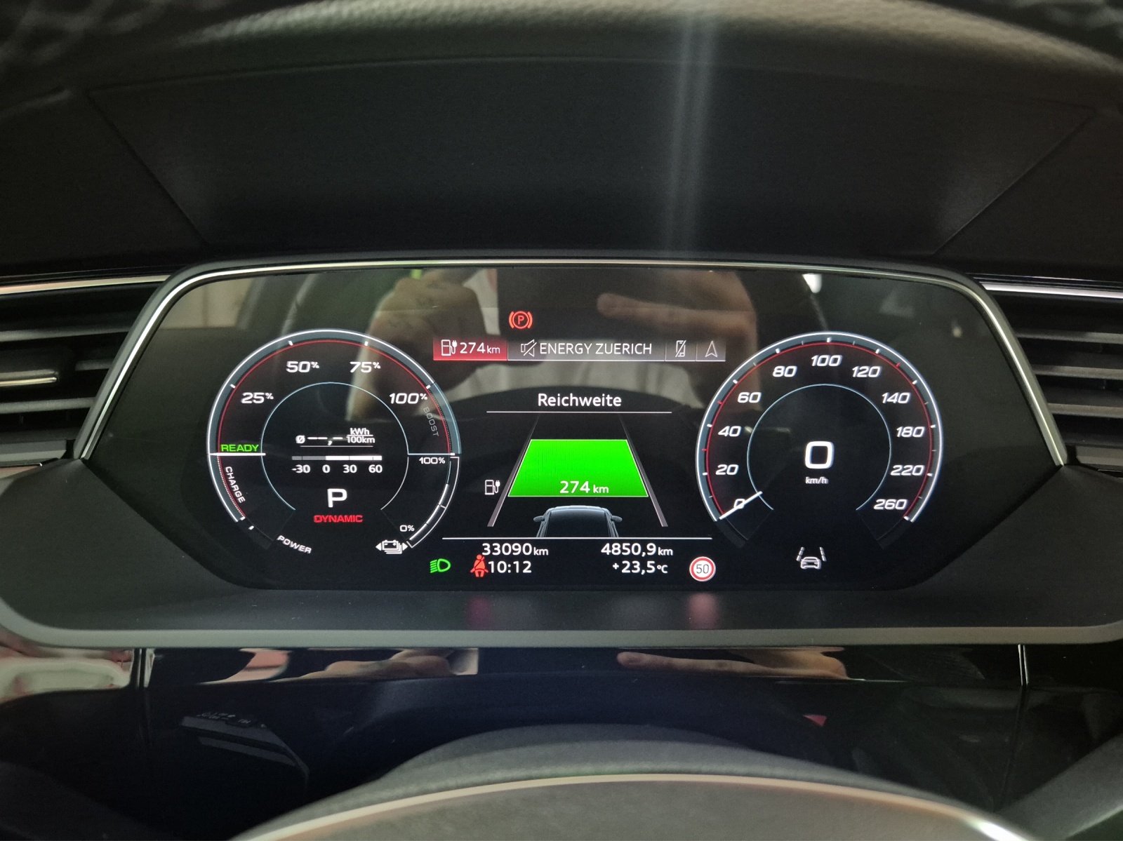 AUDI e-tron 55 Sportback S Line Black Edition quattro-image-14