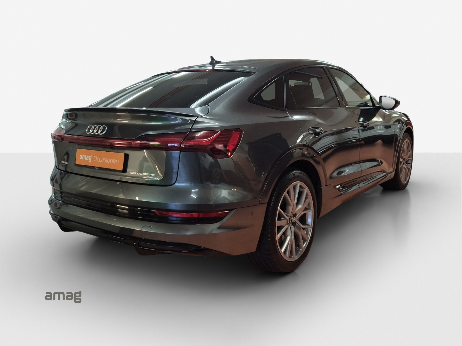 AUDI e-tron 55 Sportback S Line Black Edition quattro-image-5