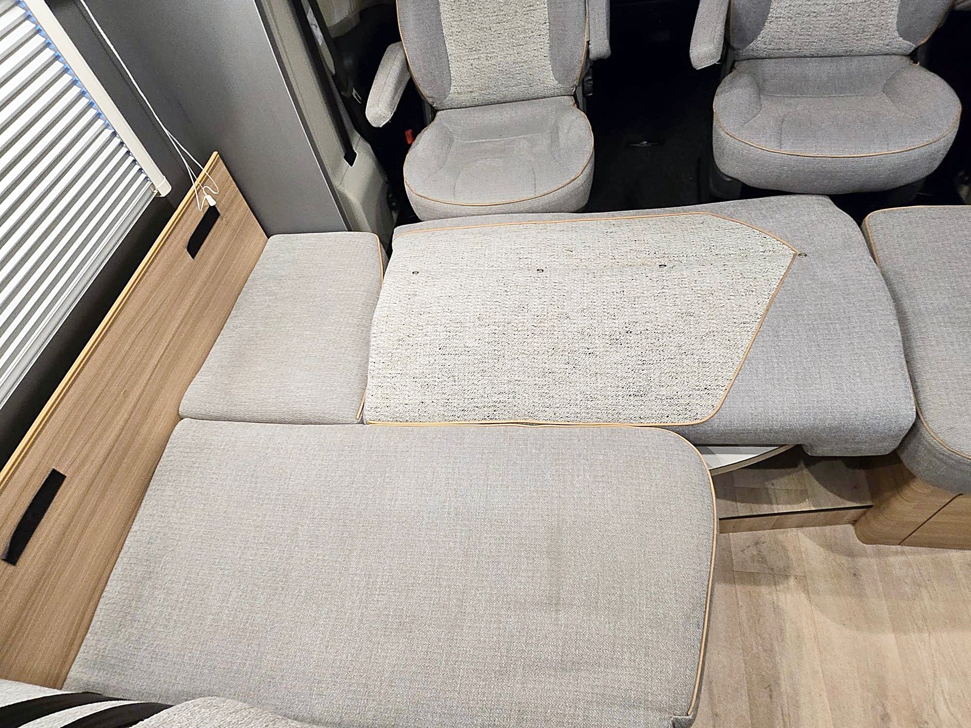 DETHLEFFS TREND EDITION T 7057 DBM 2,3 DIESEL 9G-AUTOMAT FIAT DUCATO MJ 140-image-7