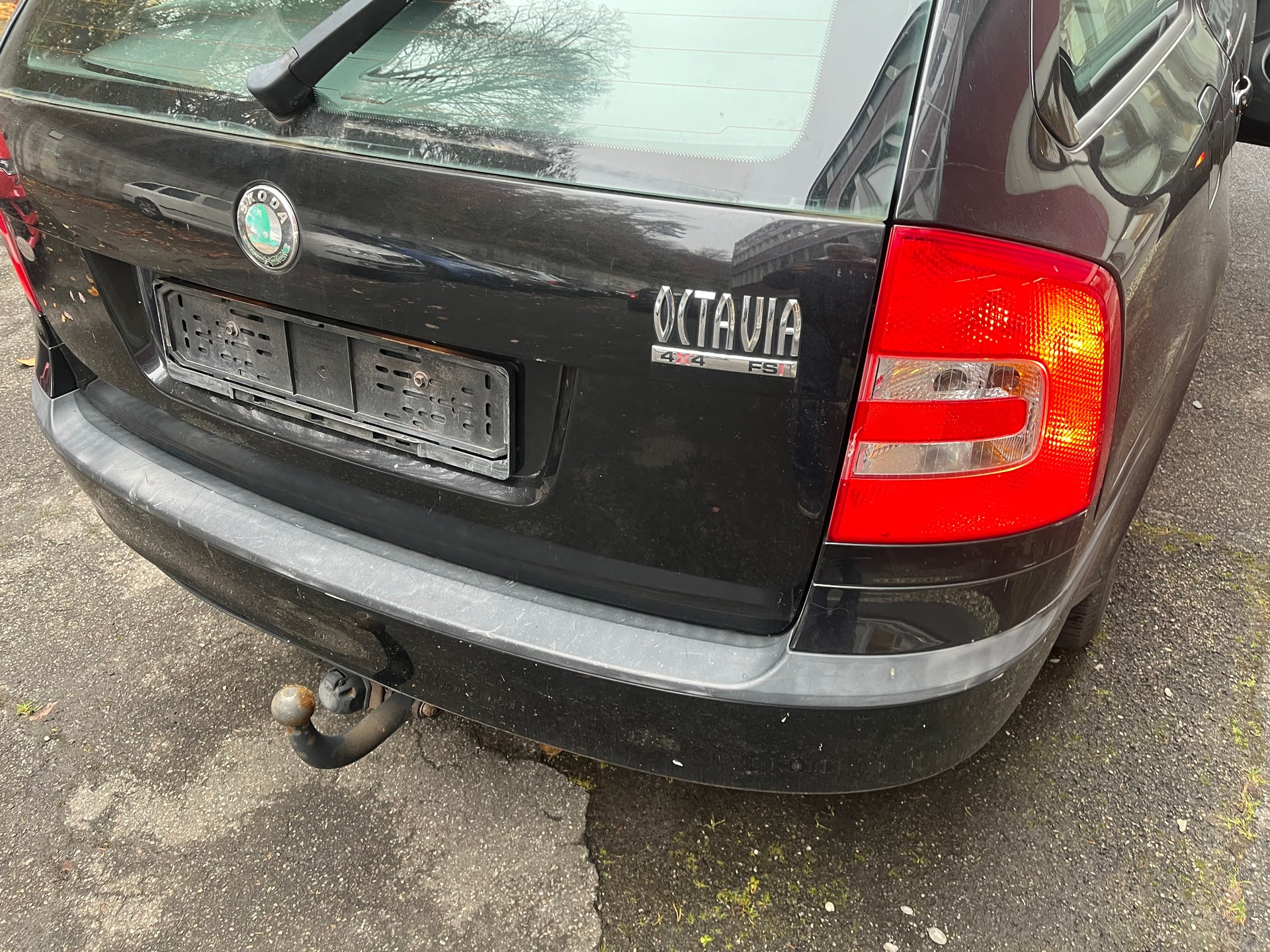 SKODA Octavia 2.0 FSI Adventure 4x4-image-3