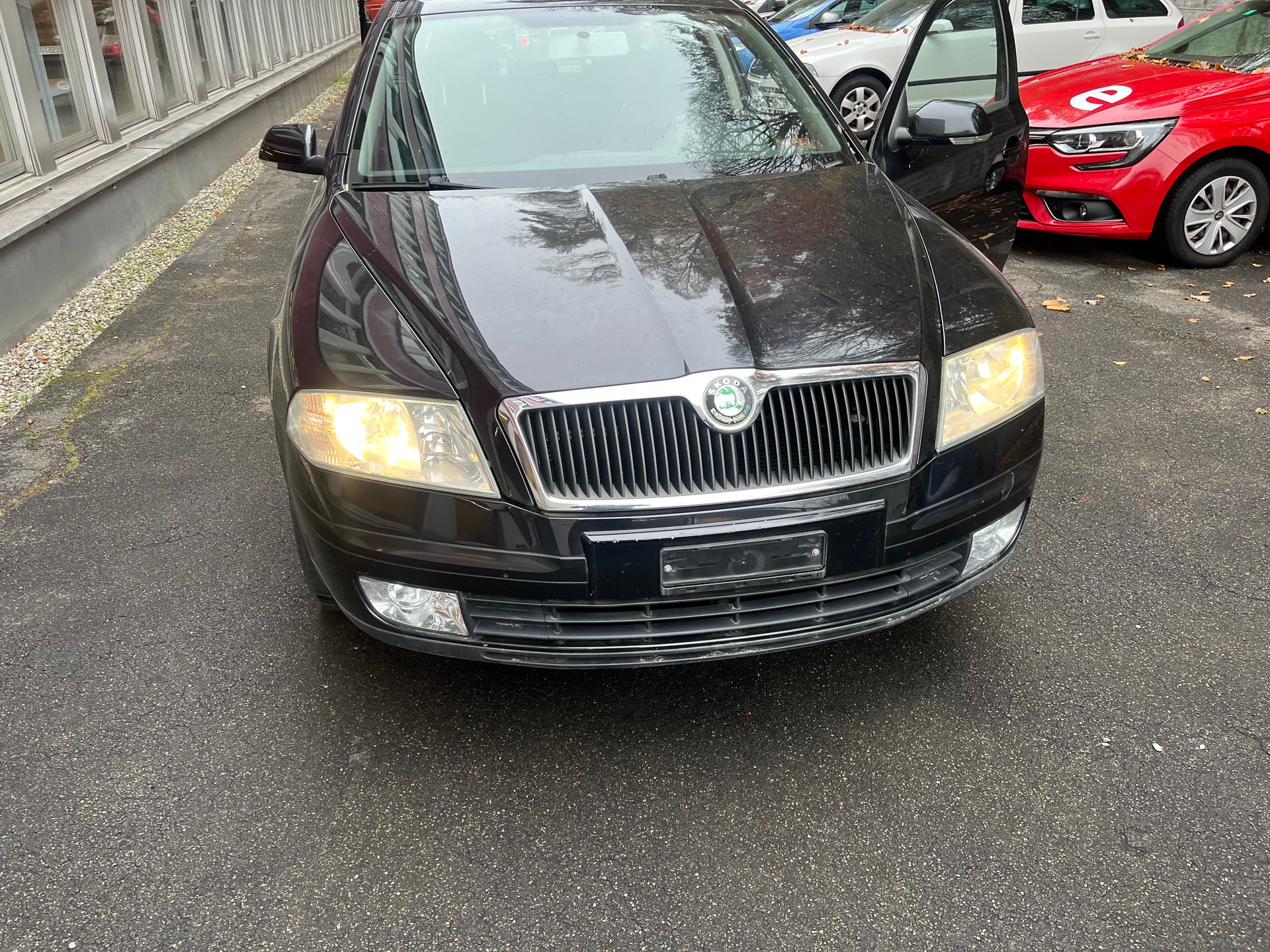 SKODA Octavia 2.0 FSI Adventure 4x4-image-0