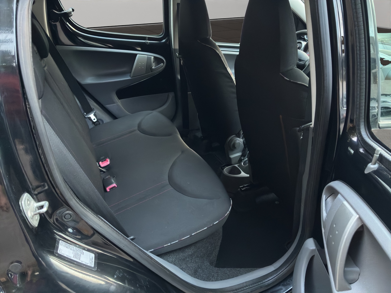 CITROEN C1 1.0i Chic (SX)-image-12