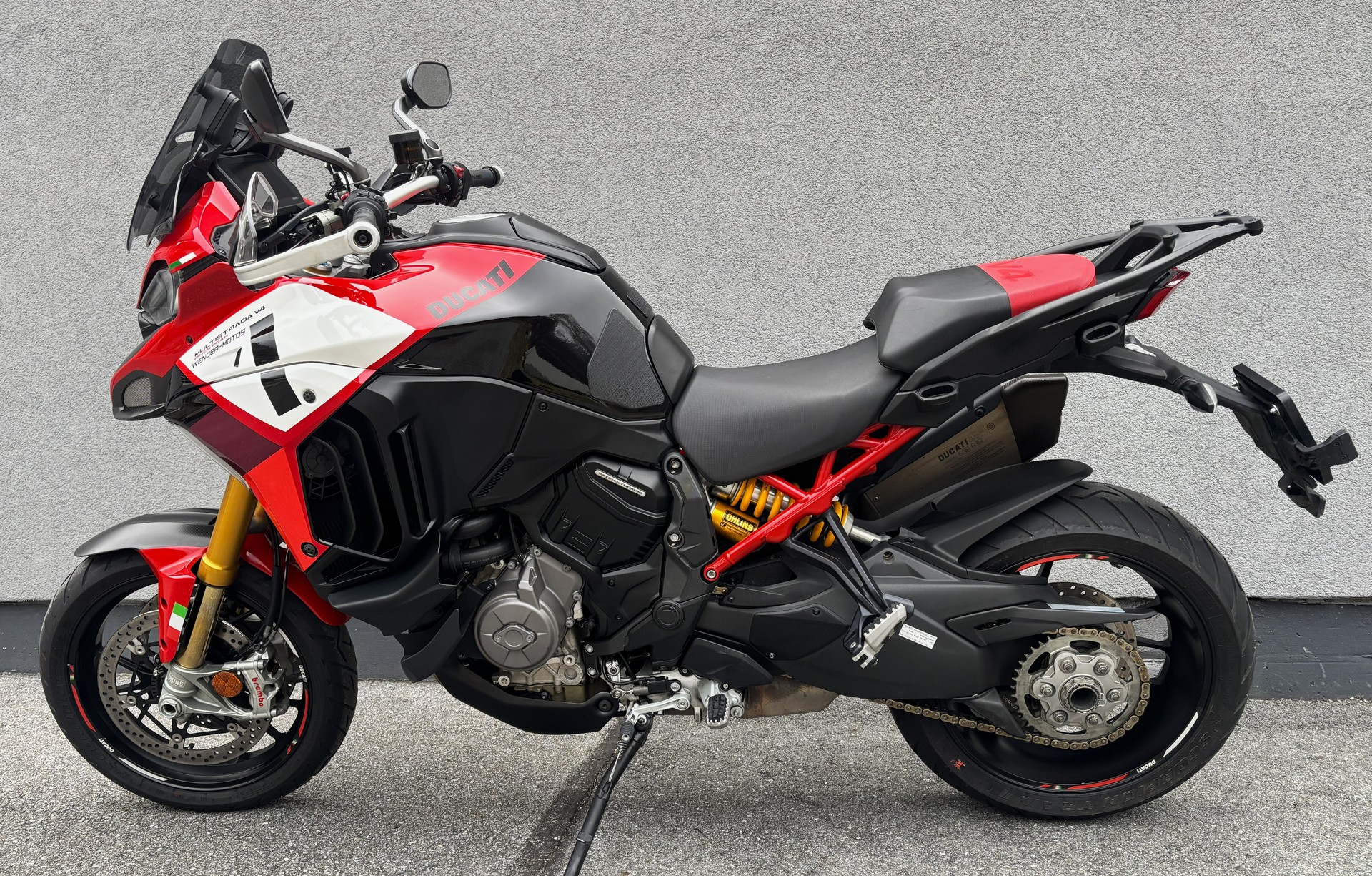 DUCATI Multistrada V4 Pikes Peak-showroom-element-3