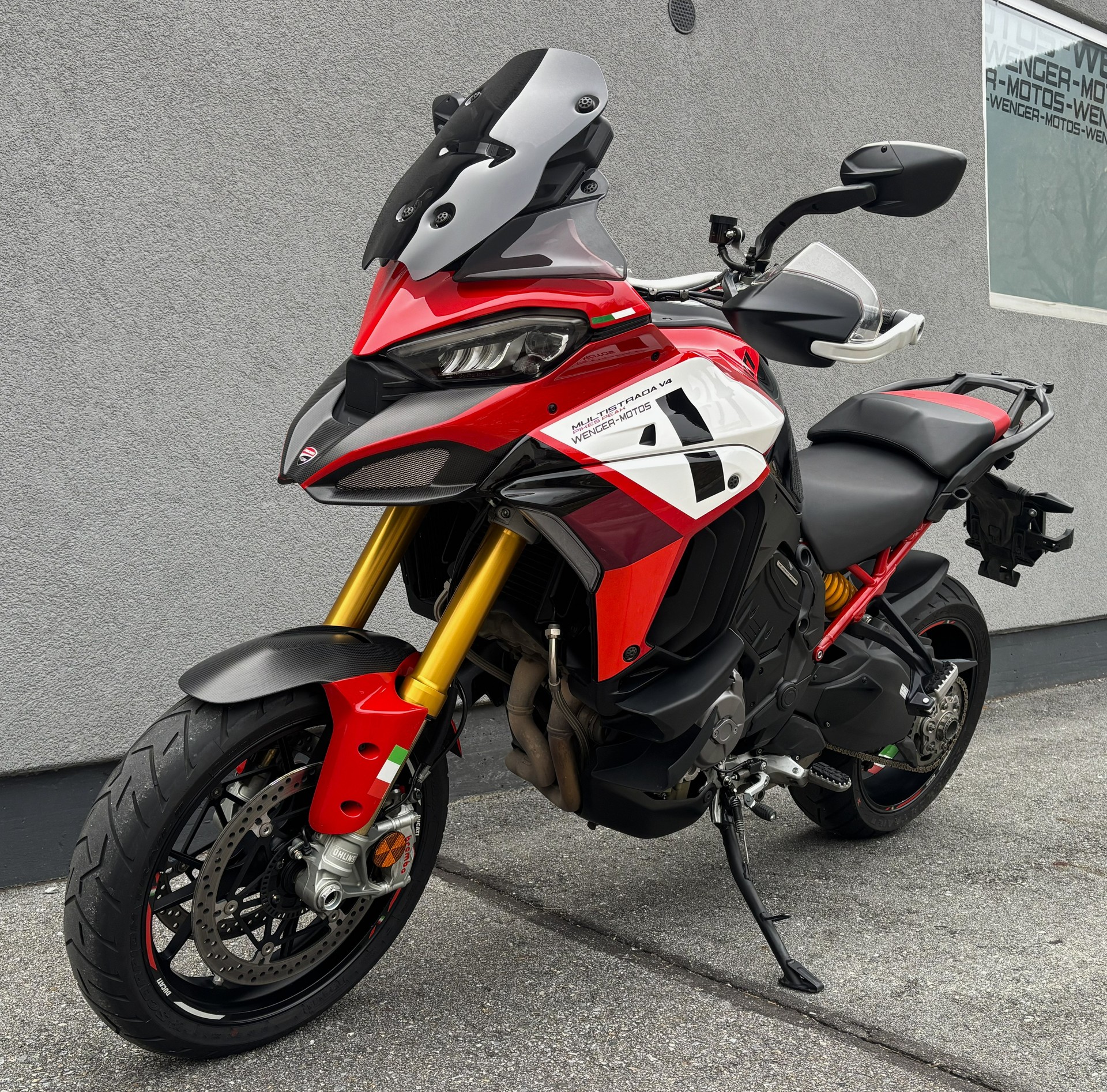 DUCATI Multistrada V4 Pikes Peak-showroom-element-2