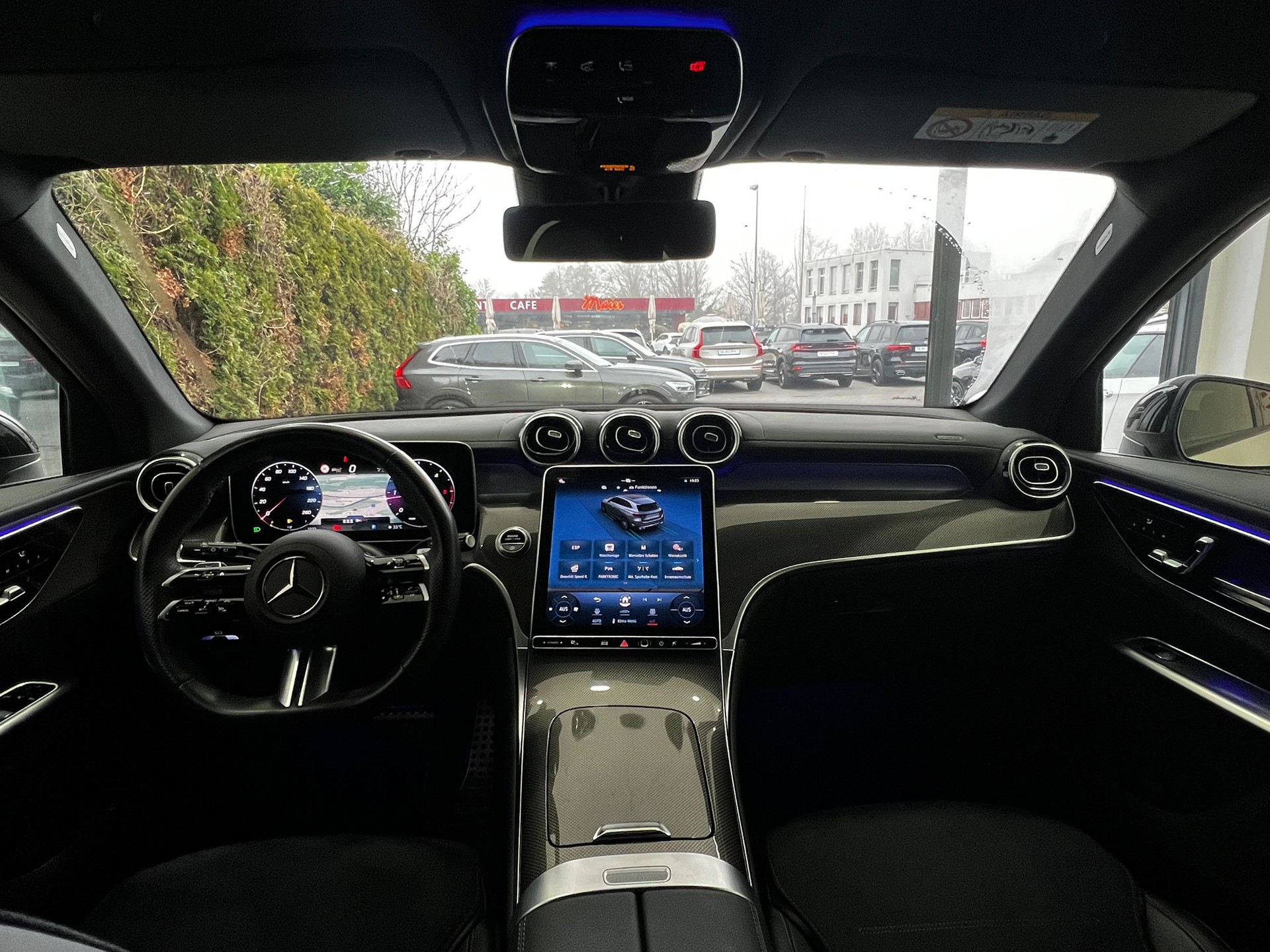 MERCEDES-BENZ GLC 300 d Off-Road 4Matic 9G-Tronic-image-7