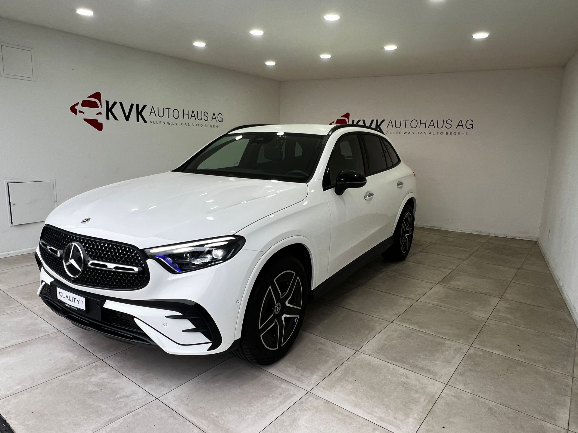 MERCEDES-BENZ GLC 300 d Off-Road 4Matic 9G-Tronic-image-0