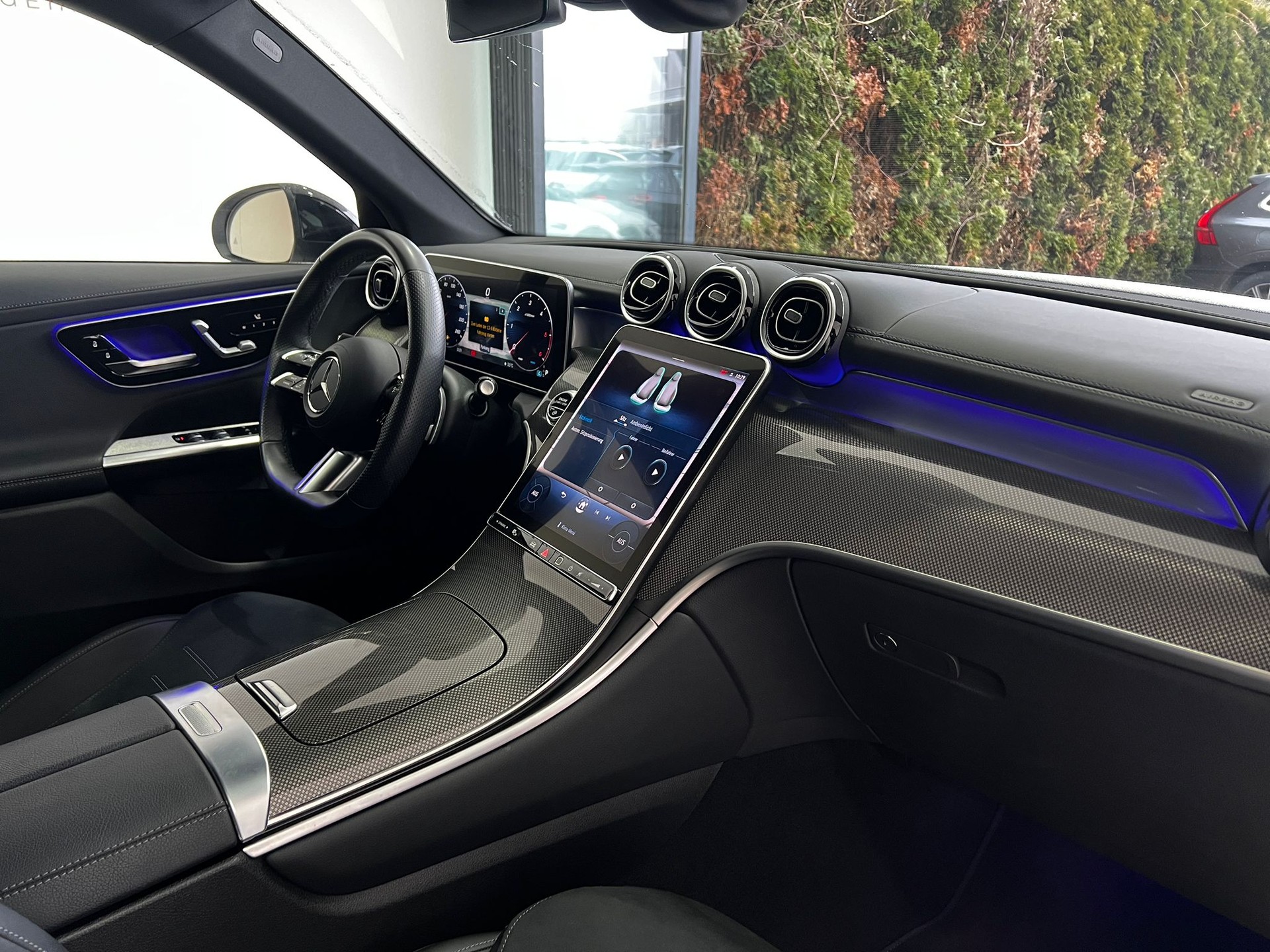 MERCEDES-BENZ GLC 300 d Off-Road 4Matic 9G-Tronic-image-11