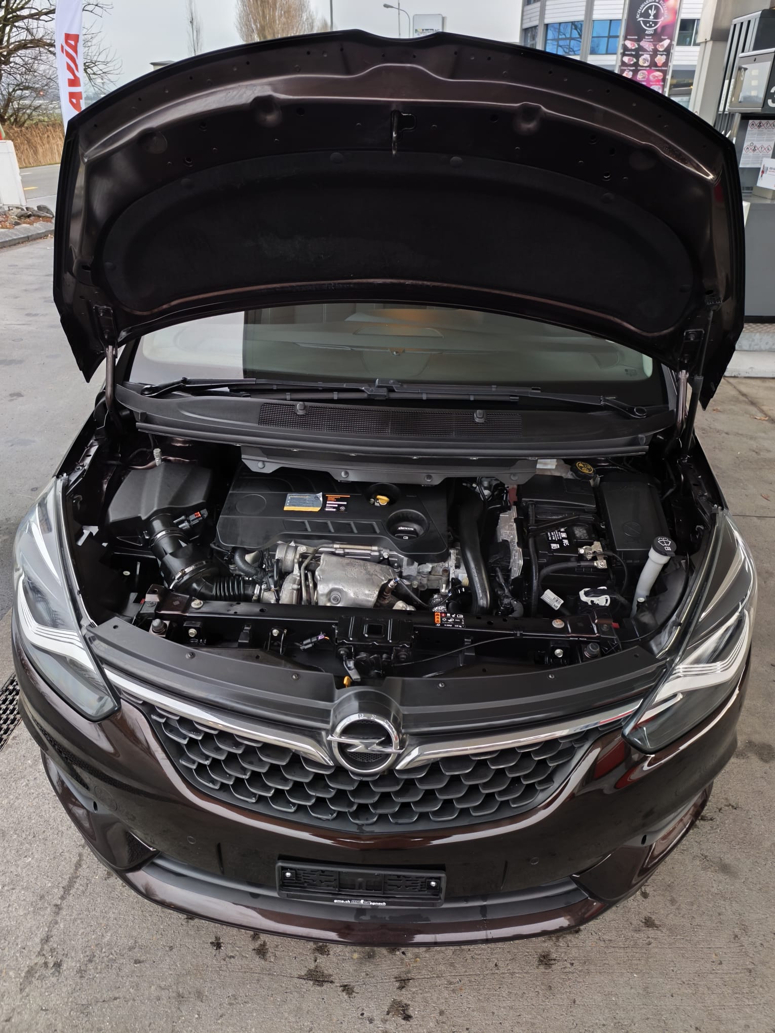 OPEL Zafira 1.6i 16V Turbo OPC Line-image-15