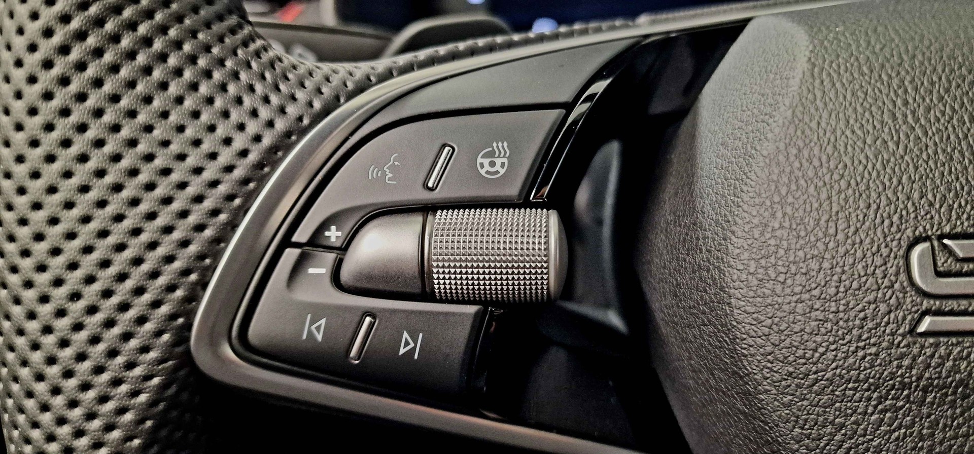 SKODA Kamiq 1.0 TSI Dynamic DSG-image-5