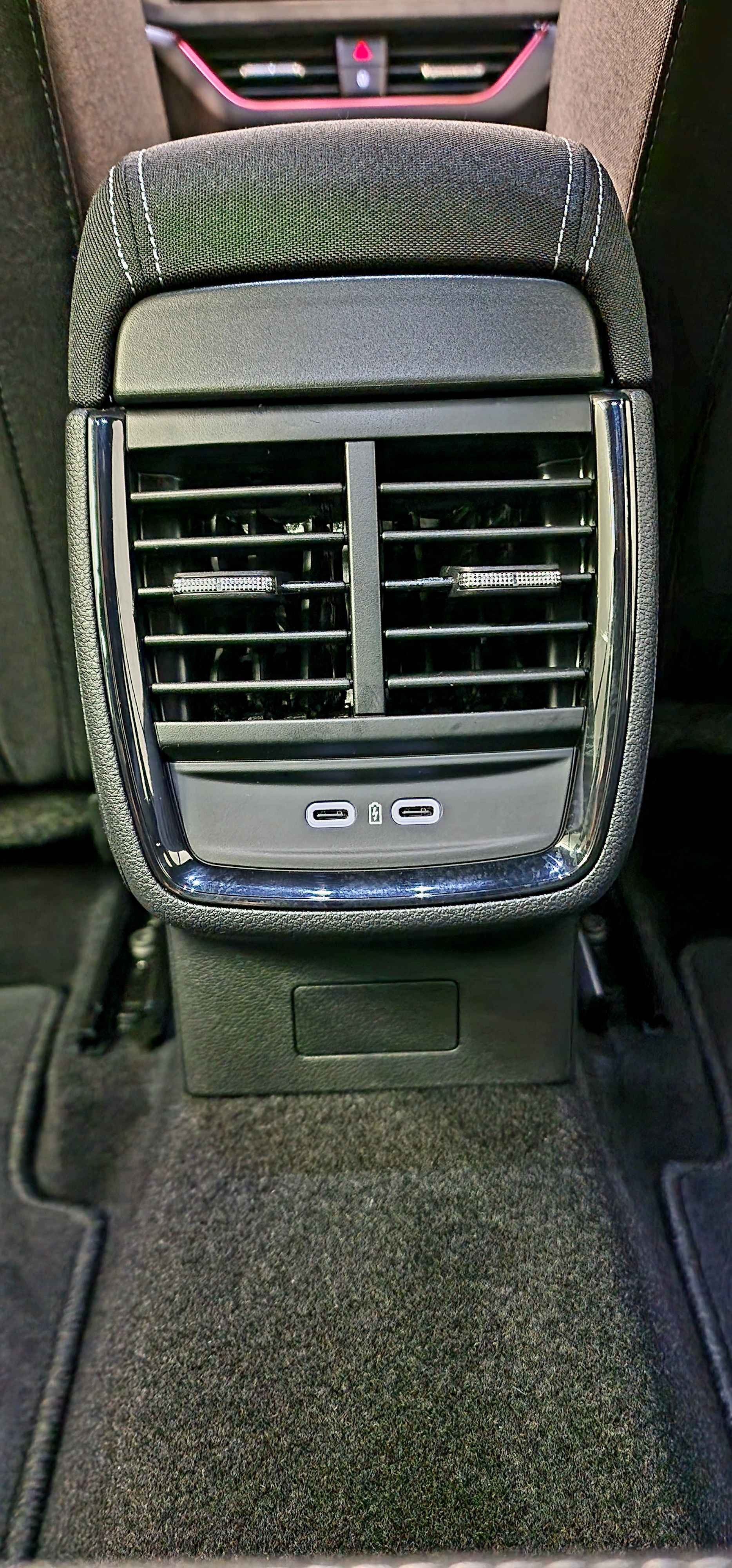 SKODA Kamiq 1.0 TSI Dynamic DSG-image-14