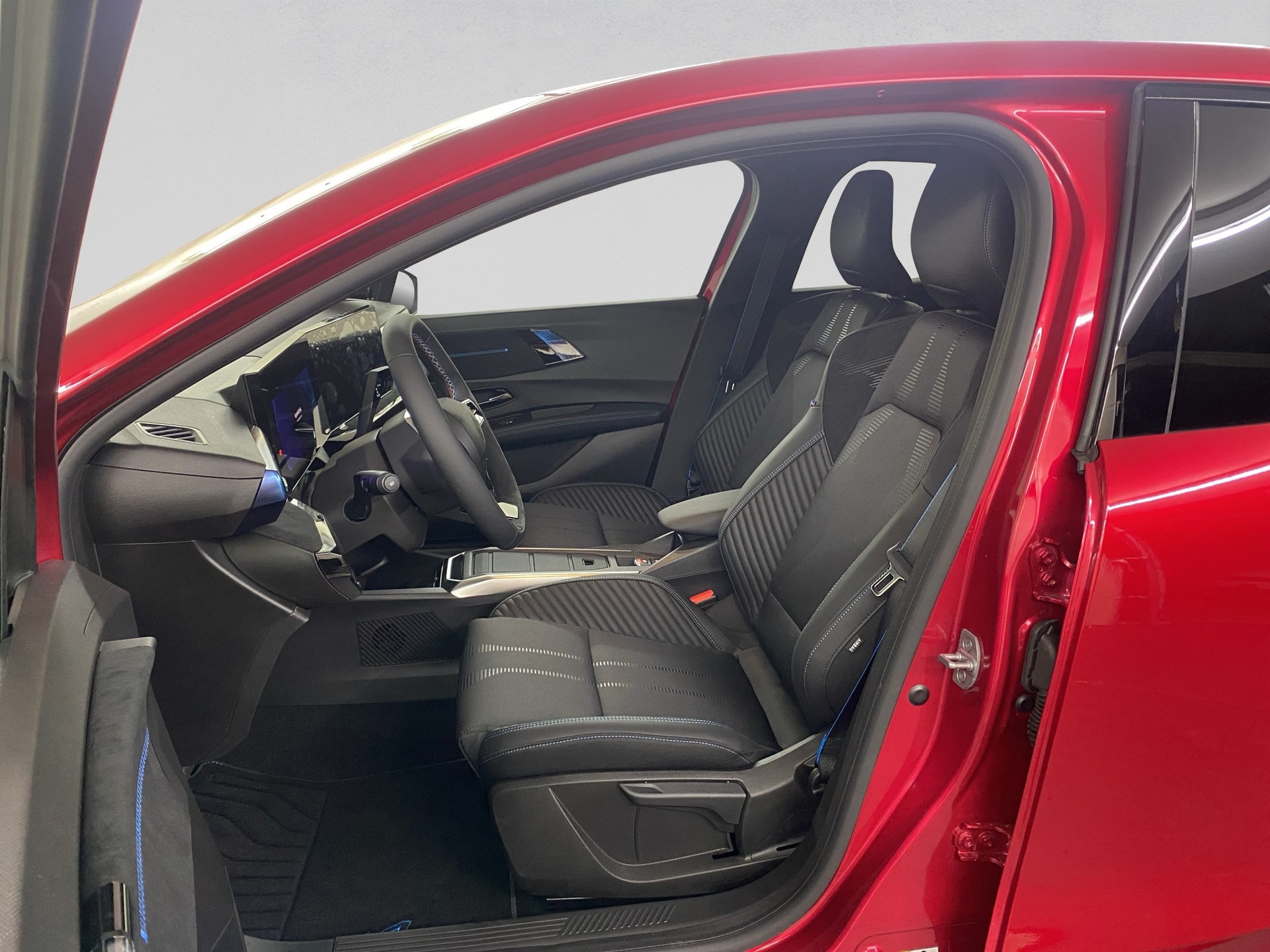 RENAULT Clio 1.8 E-Tech Esprit Alpine-image-8