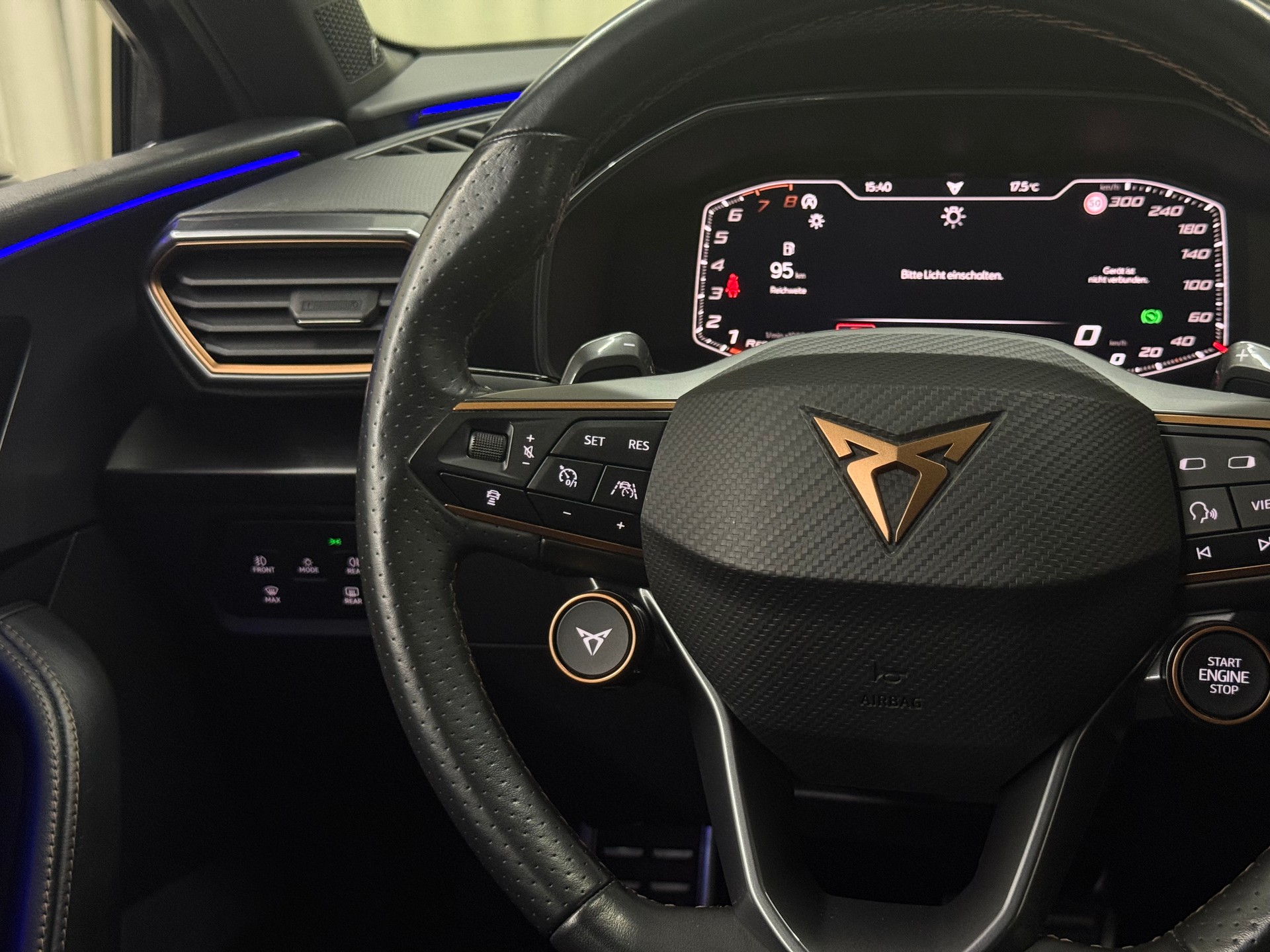 CUPRA LEON VZ 2.0 TSI DSG-image-9