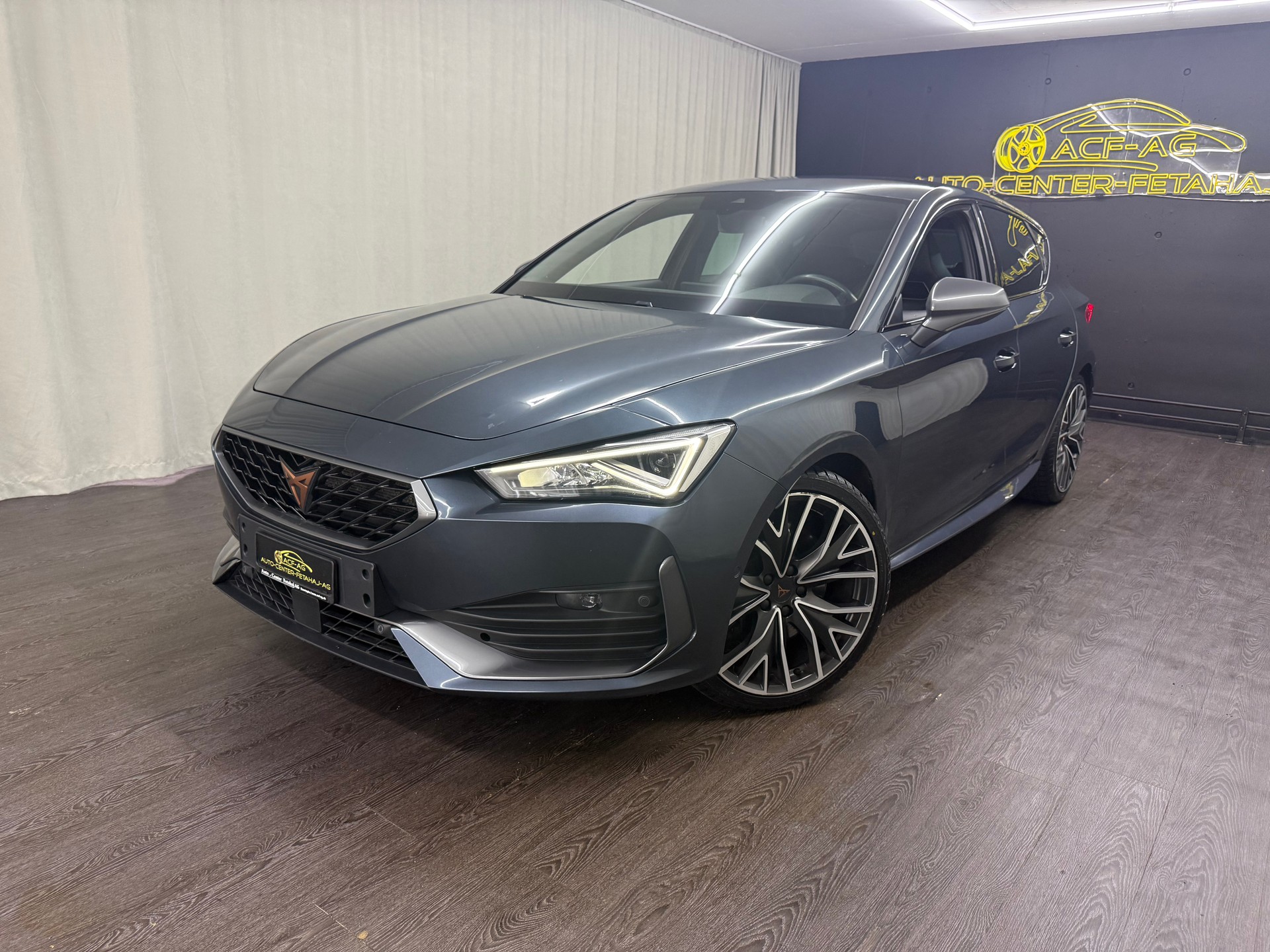 CUPRA LEON VZ 2.0 TSI DSG-image-0