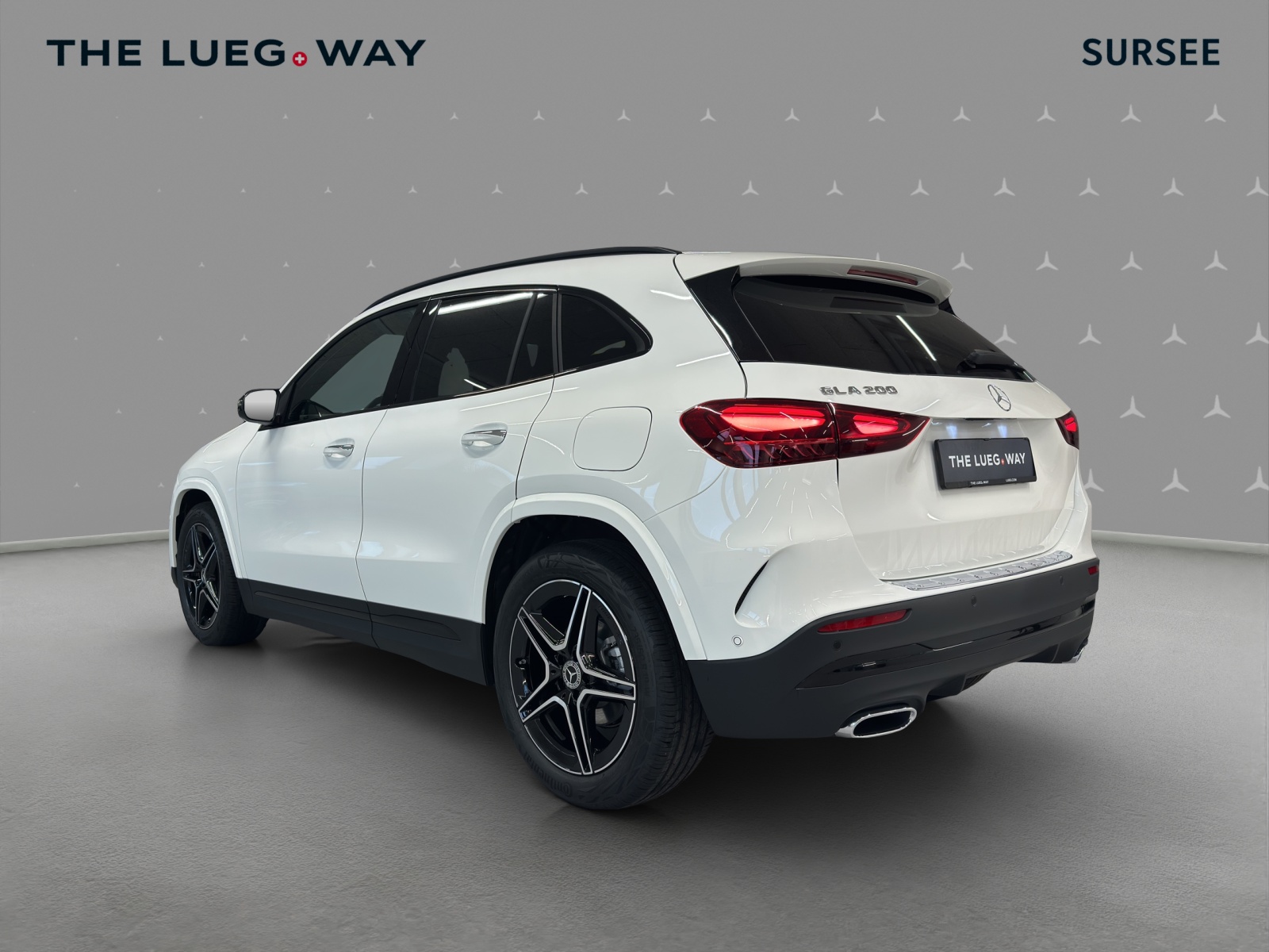 MERCEDES-BENZ GLA 200 Night Star 7G-DCT-image-2