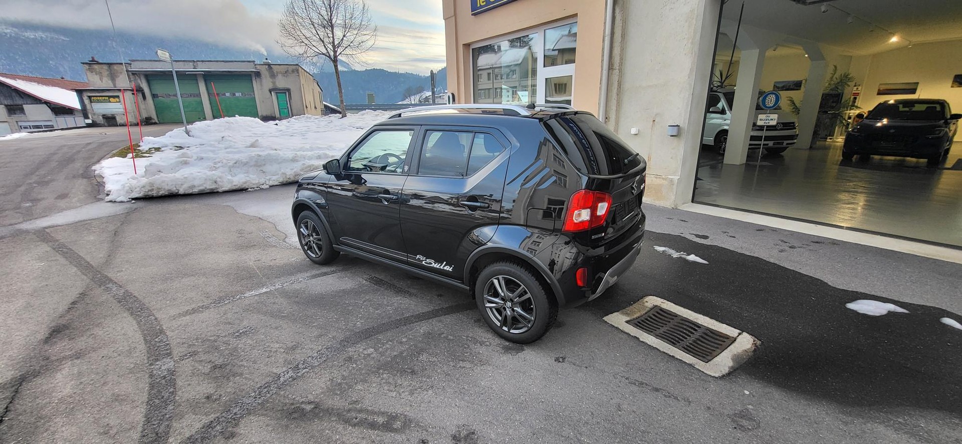 SUZUKI Ignis 1.2i Piz Sulai Top Hybrid 4x4-image-3