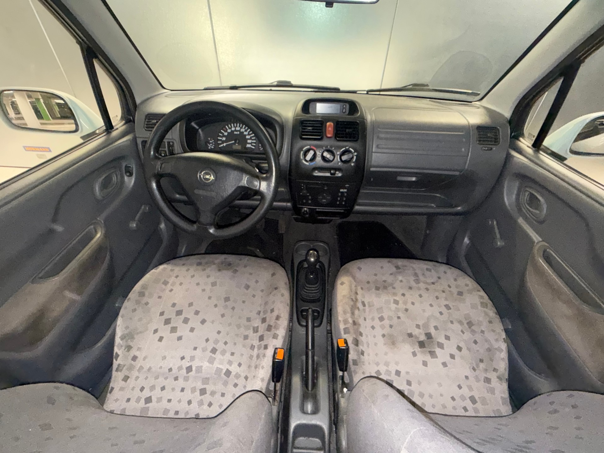 OPEL Agila 1.0 12V Comfort-image-9