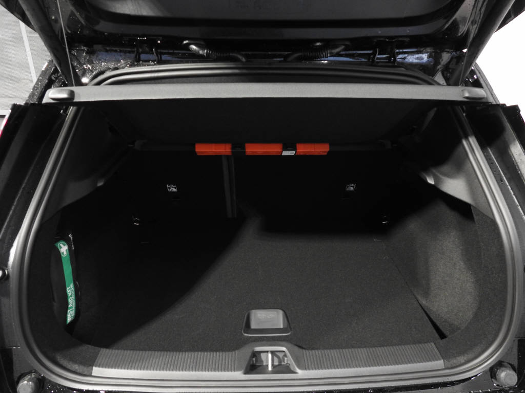 VOLVO EX 30 E60 Twin Ultra Performance AWD-image-5