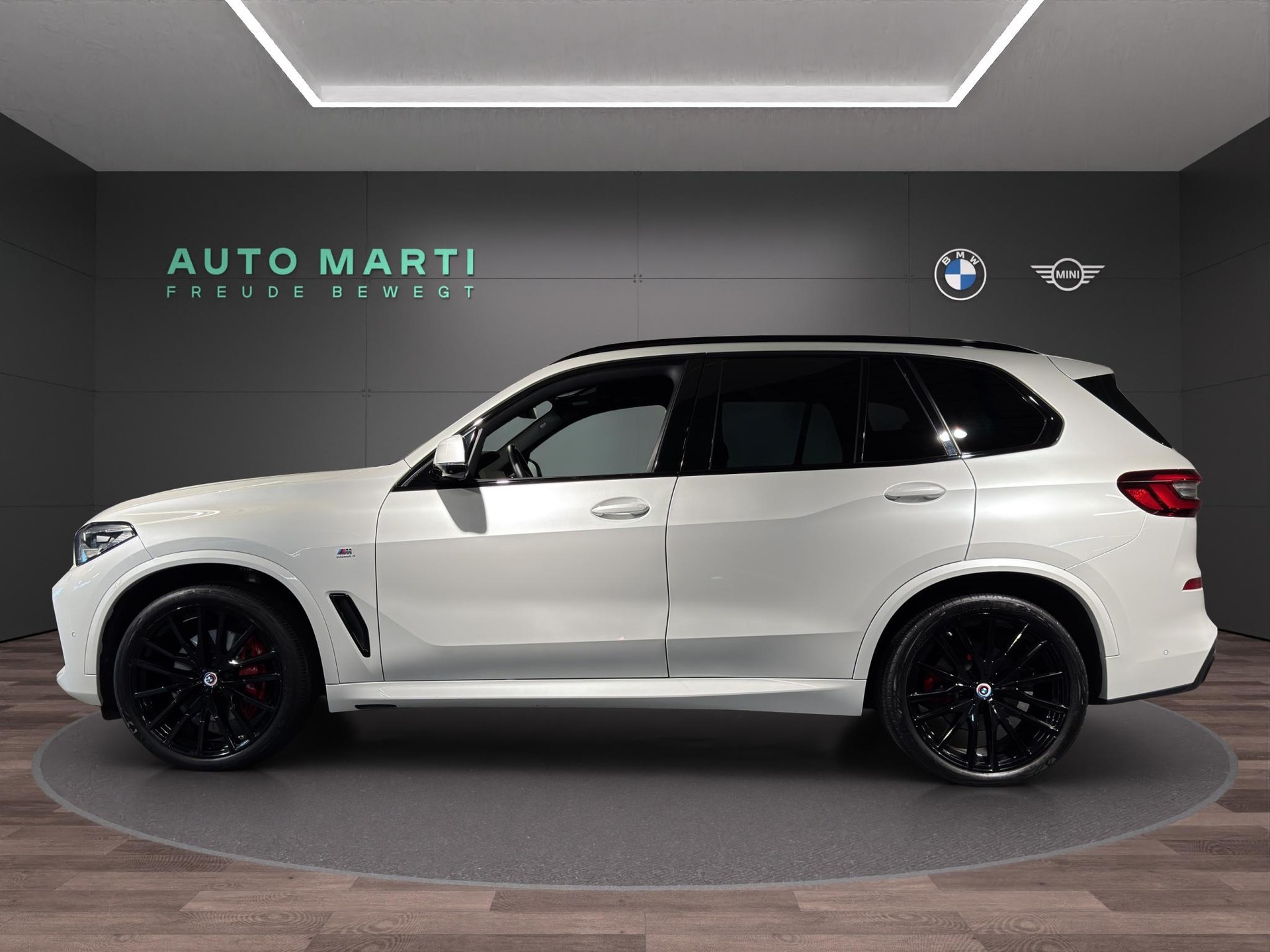 BMW X5 30d xDrive M Sport-image-1