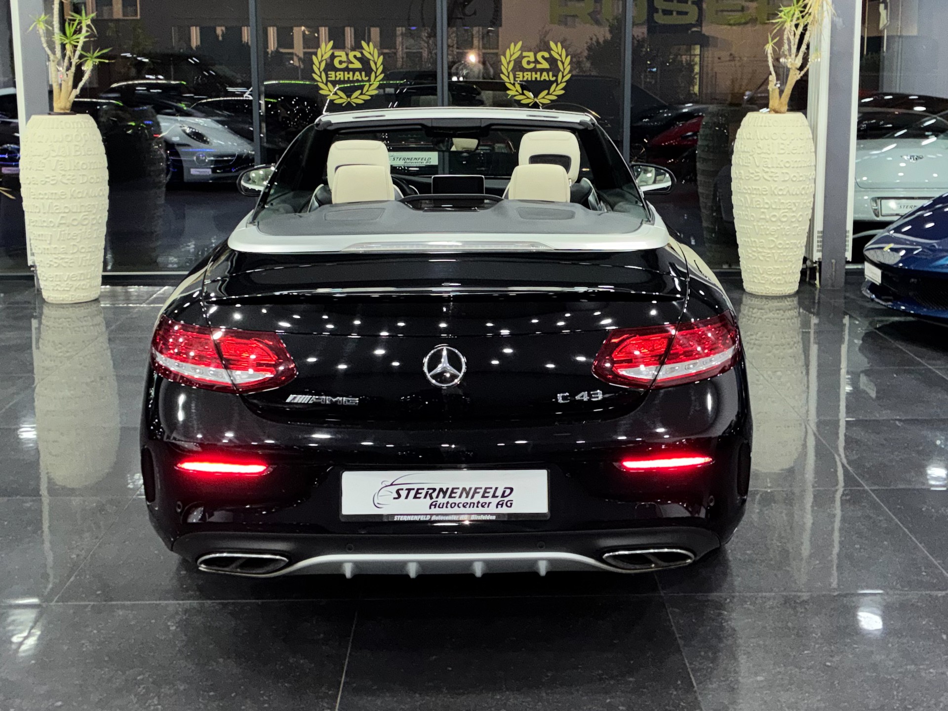MERCEDES-BENZ C 43 Cabriolet AMG 4Matic 9G-Tronic-image-5