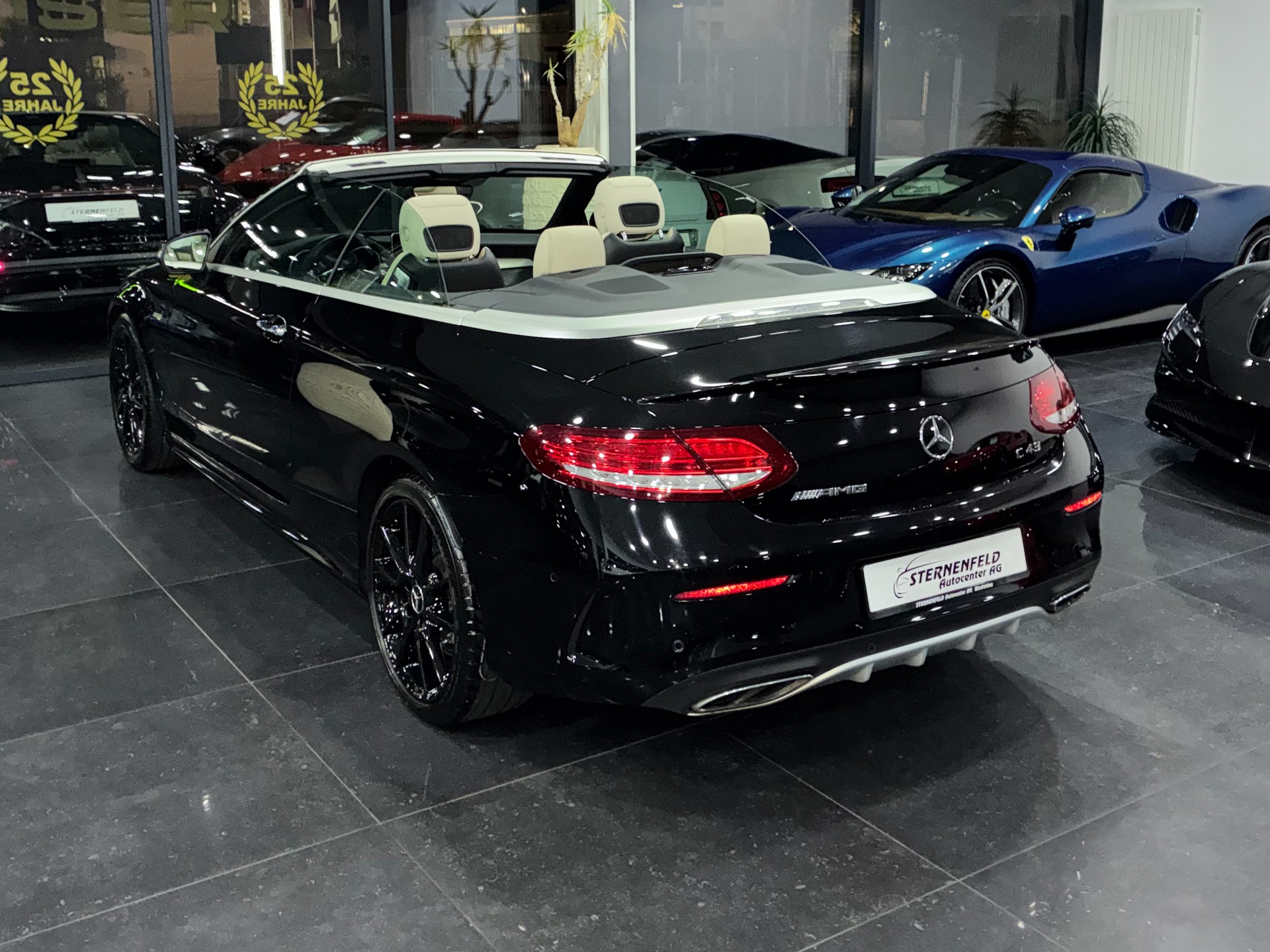 MERCEDES-BENZ C 43 Cabriolet AMG 4Matic 9G-Tronic-image-6