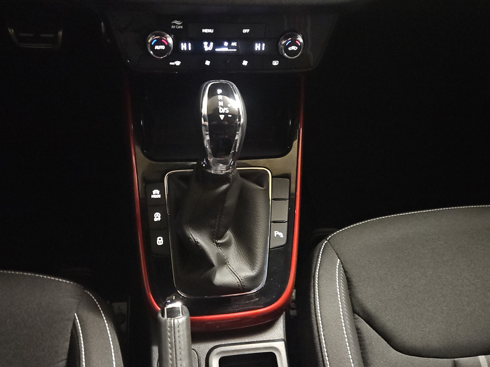 SKODA Fabia 1.5 TSI Monte Carlo DSG-image-18