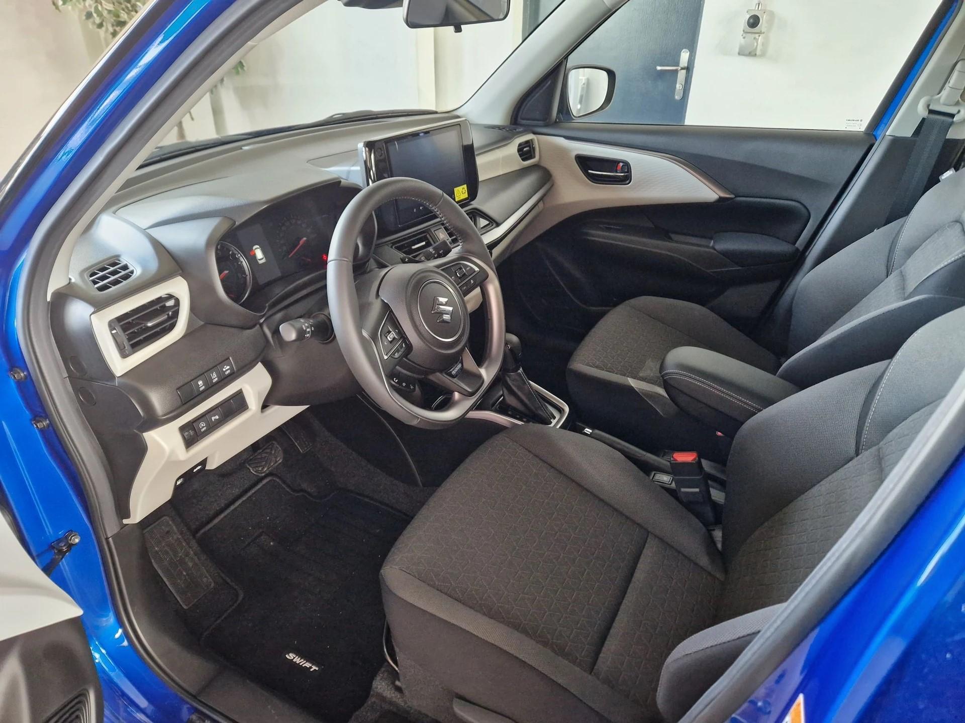 SUZUKI Swift 1.2 Tradizio Top Hybrid-image-4