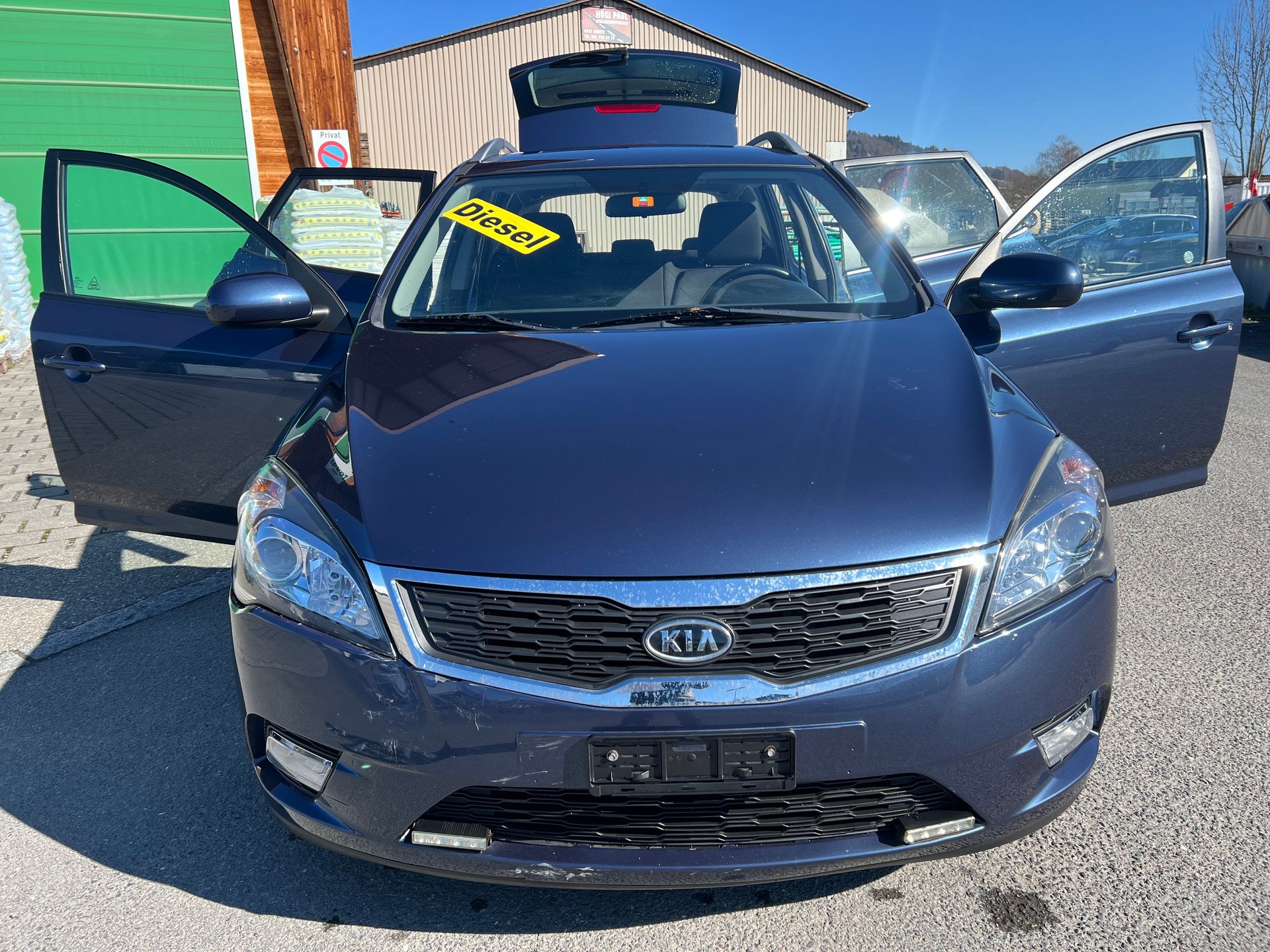 KIA Cee'd Sporty Wagon 1.6 CRDi Classic-image-6