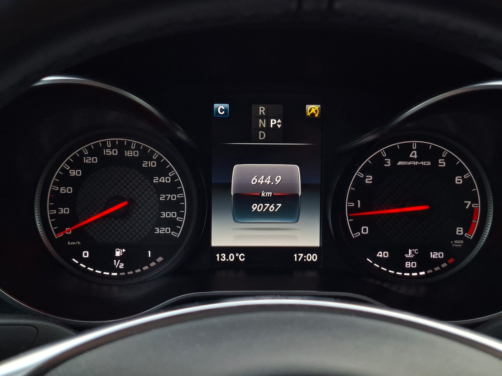 MERCEDES-BENZ GLC Coupé 63 AMG 4Matic+ 9G-Tronic-image-9