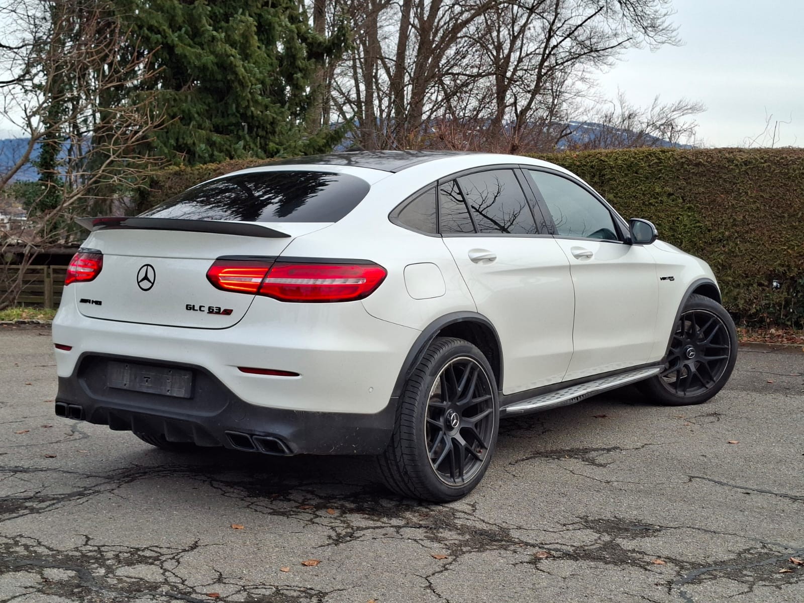 MERCEDES-BENZ GLC Coupé 63 AMG 4Matic+ 9G-Tronic-image-1