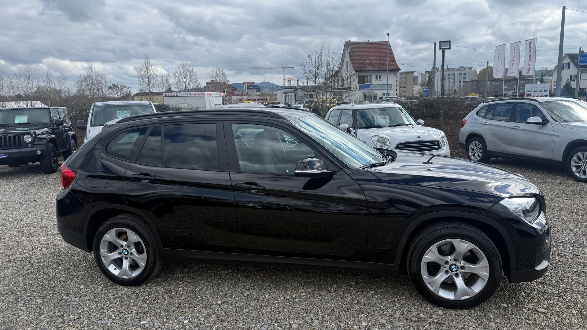 BMW X1 xDrive 18d Steptronic-image-16